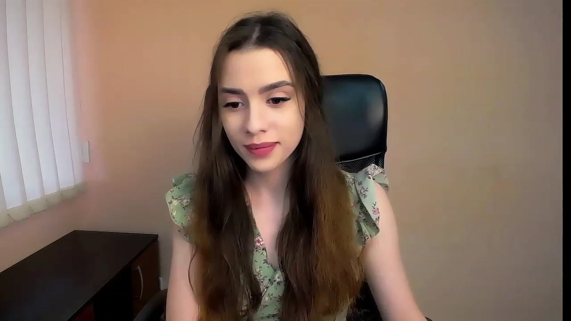 Gallery image thumbnail from Dark_eyed_'s myfreecams stream on, 07/03/2023, 12:09 image 8 of 20