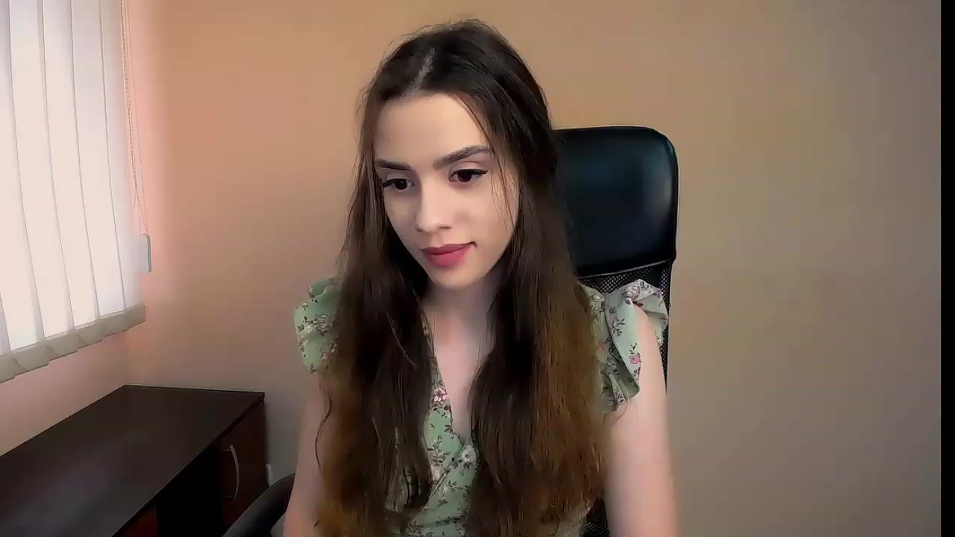 Gallery image thumbnail from Dark_eyed_'s myfreecams stream on, 07/03/2023, 12:09 image 18 of 20