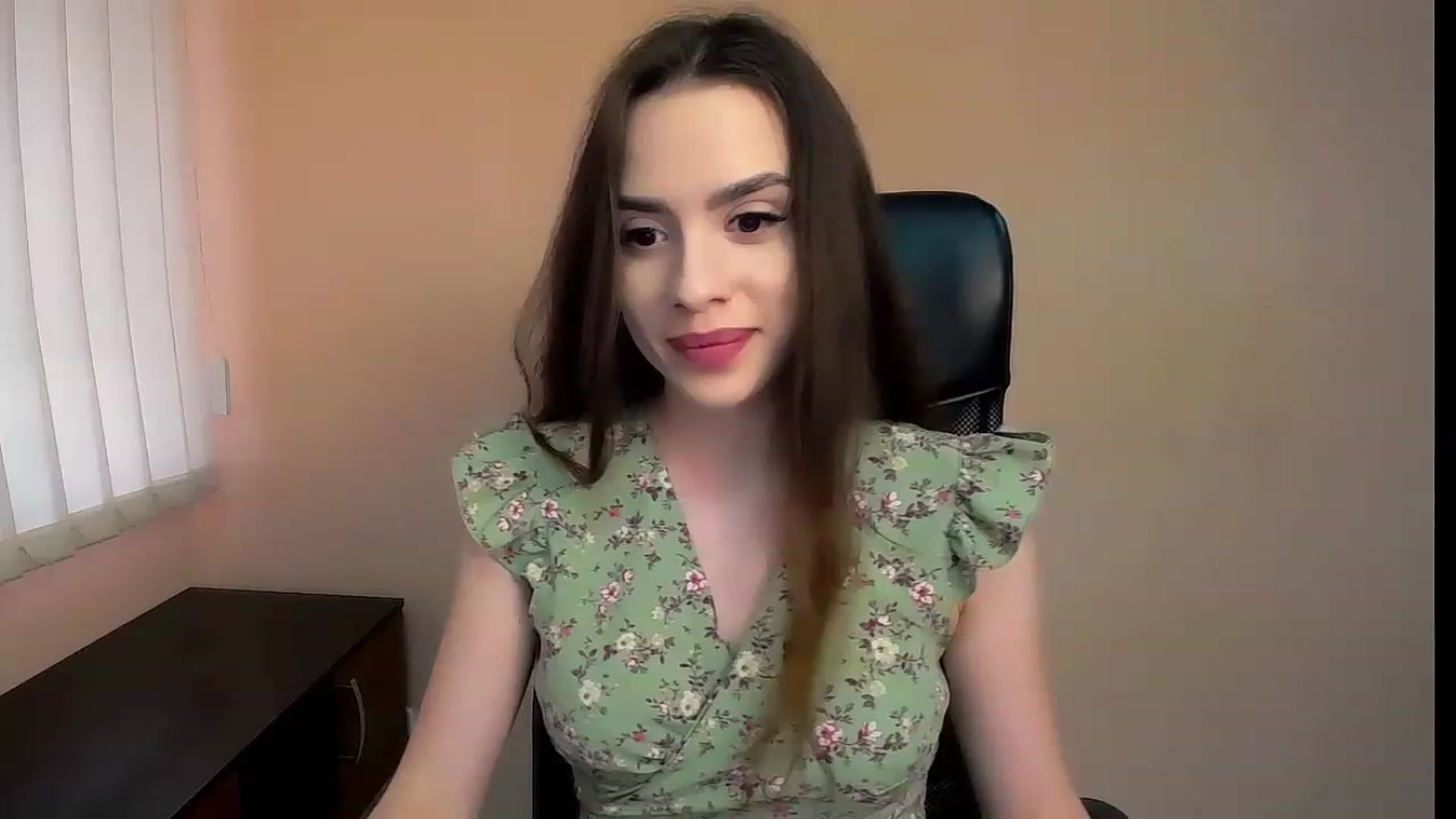 Gallery image thumbnail from Dark_eyed_'s myfreecams stream on, 07/03/2023, 12:09 image 20 of 20
