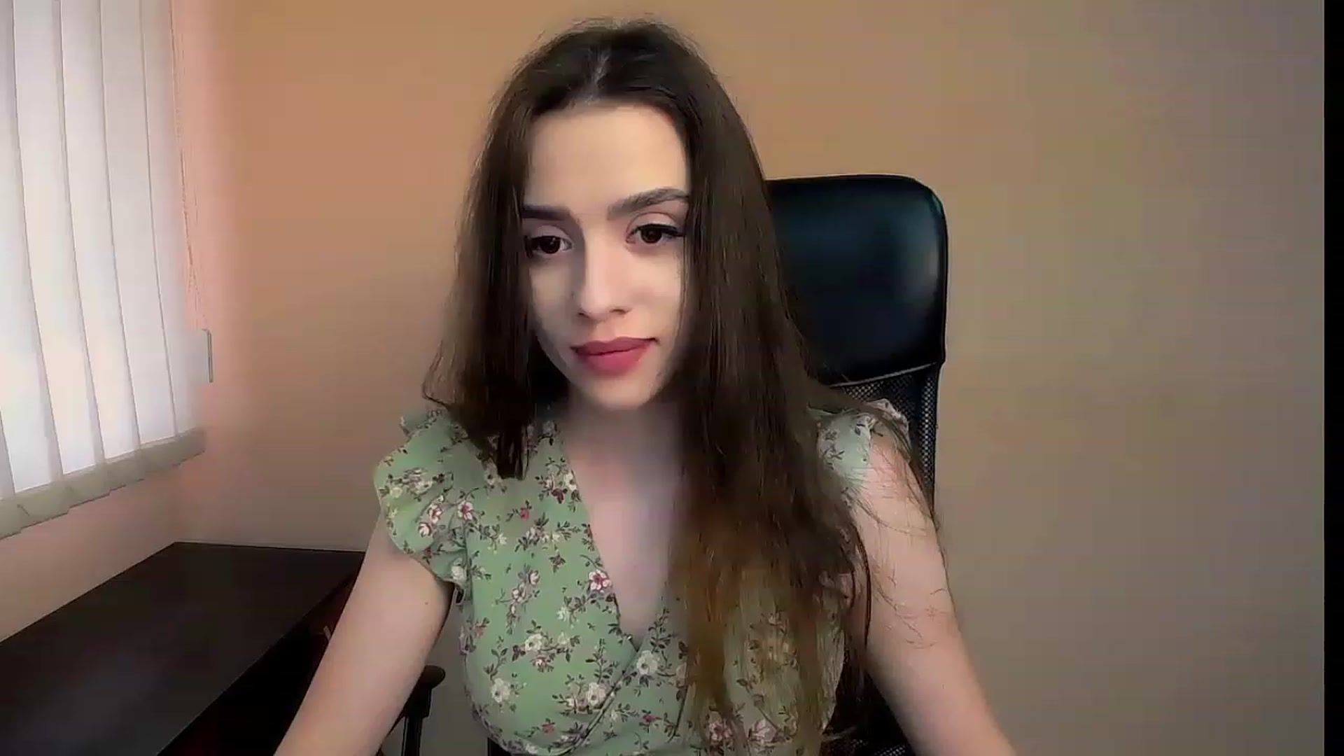 Gallery image thumbnail from Dark_eyed_'s myfreecams stream on, 07/03/2023, 12:09 image 19 of 20