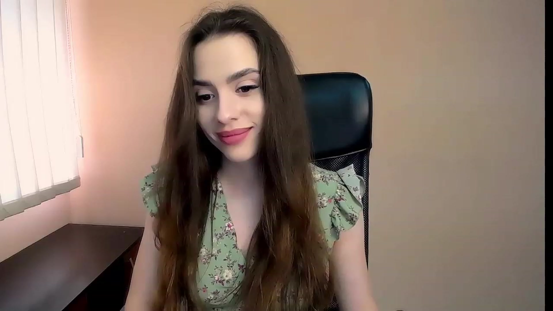 Gallery image thumbnail from Dark_eyed_'s myfreecams stream on, 07/03/2023, 14:02 image 13 of 20