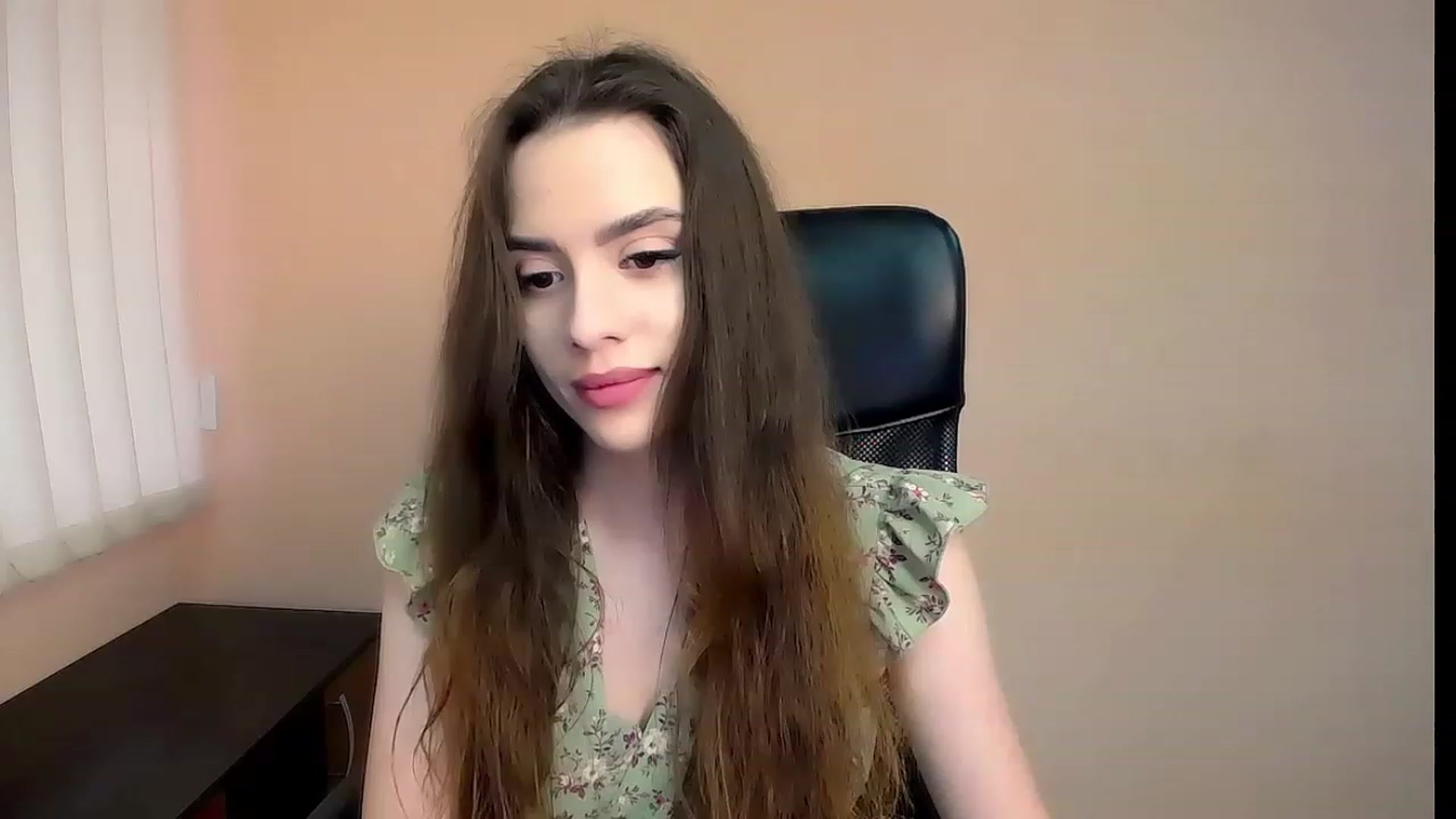 Gallery image thumbnail from Dark_eyed_'s myfreecams stream on, 07/03/2023, 15:05 image 16 of 20
