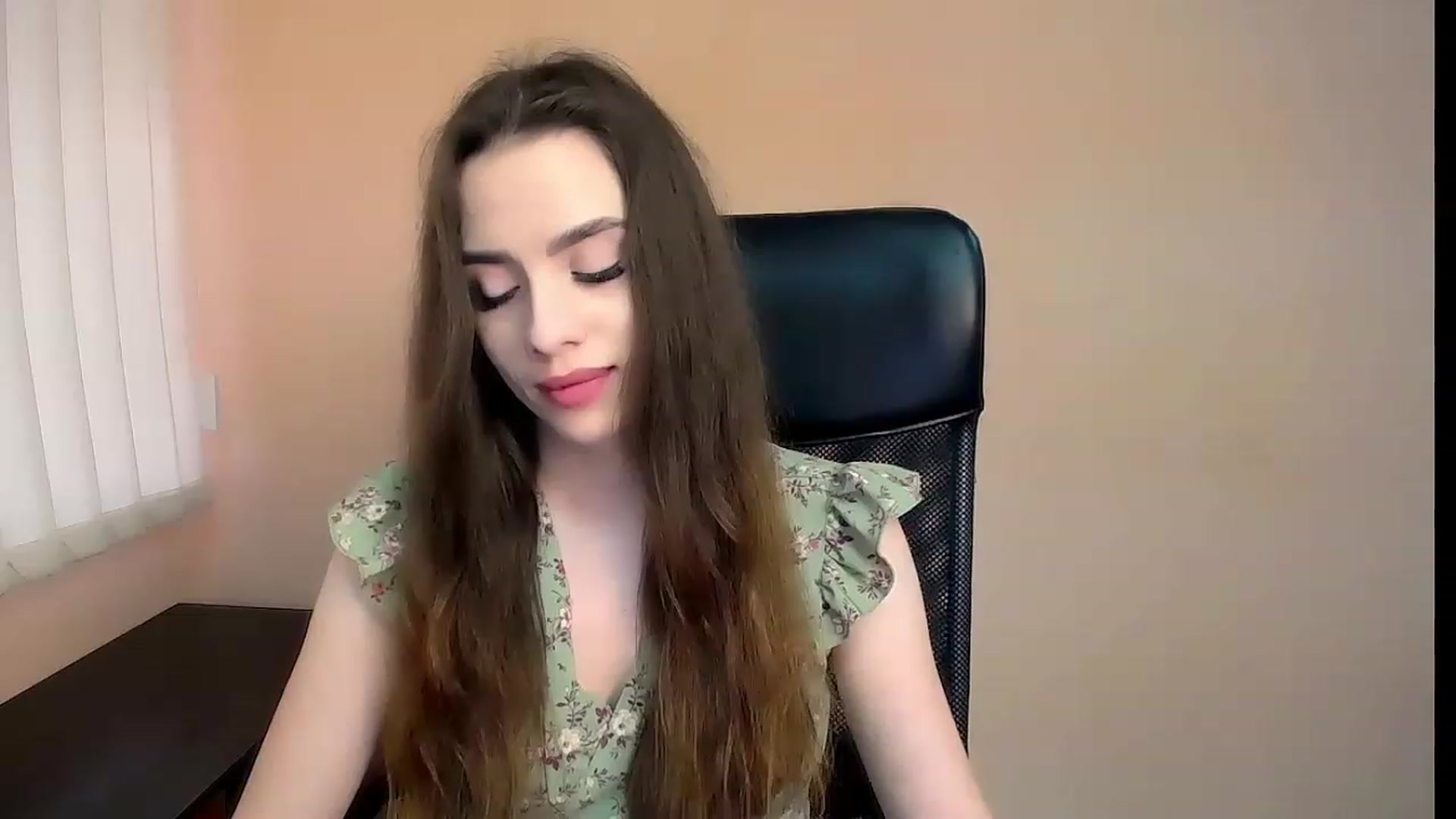 Gallery image thumbnail from Dark_eyed_'s myfreecams stream on, 07/03/2023, 15:05 image 4 of 20
