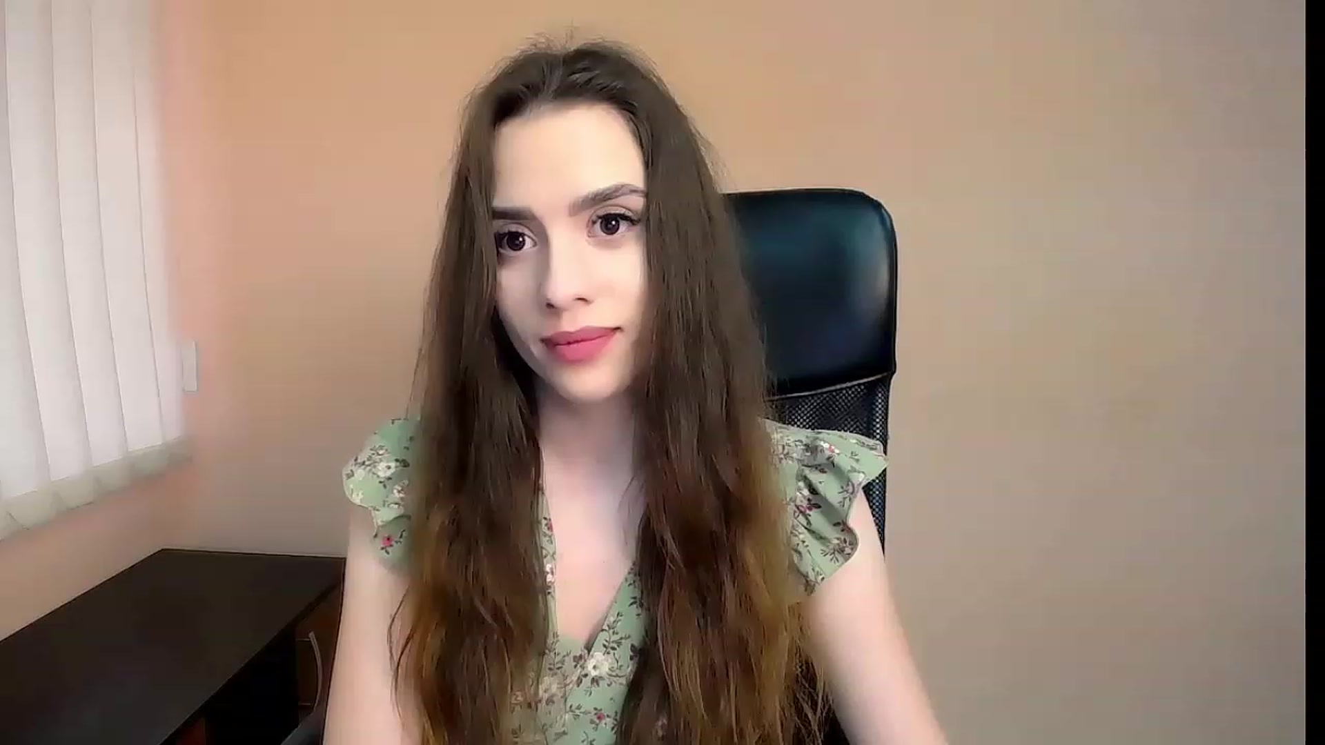 Gallery image thumbnail from Dark_eyed_'s myfreecams stream on, 07/03/2023, 15:05 image 6 of 20