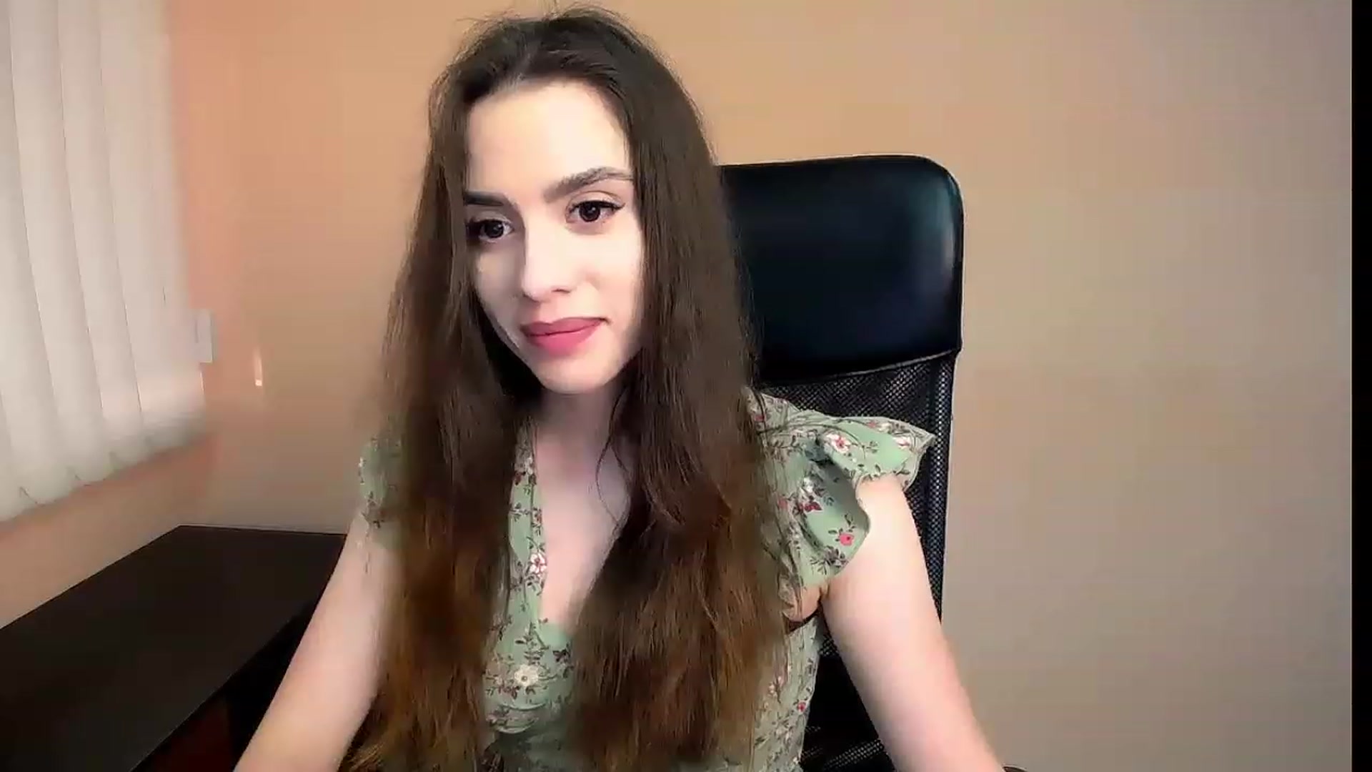 Gallery image thumbnail from Dark_eyed_'s myfreecams stream on, 07/03/2023, 16:21 image 16 of 20
