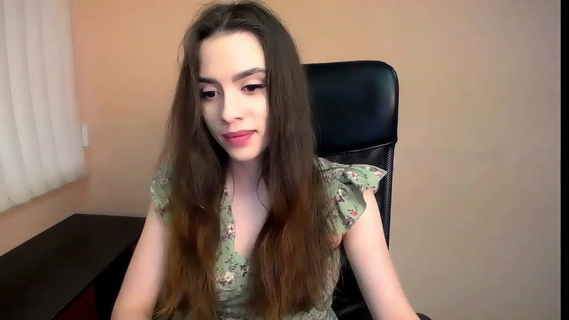 Gallery image thumbnail from Dark_eyed_'s myfreecams stream on, 07/03/2023, 16:21 image 9 of 20