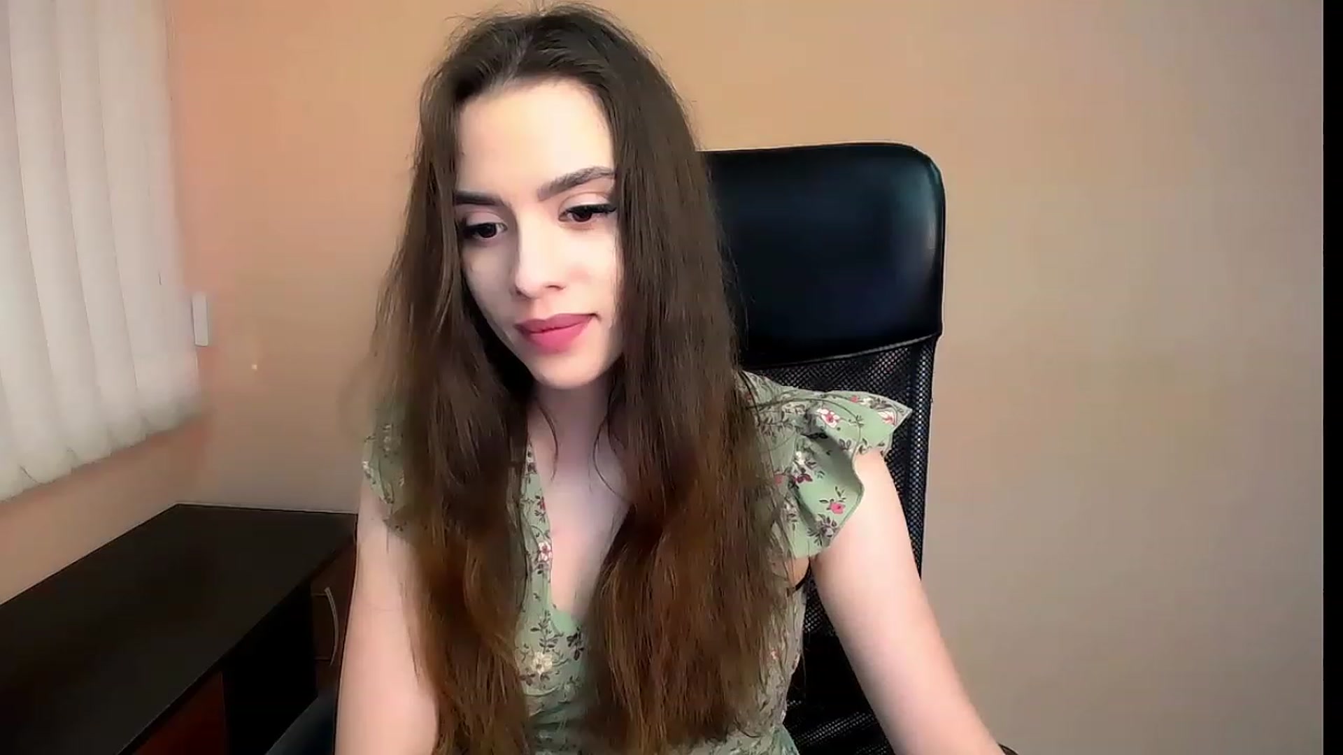 Gallery image thumbnail from Dark_eyed_'s myfreecams stream on, 07/03/2023, 16:21 image 12 of 20