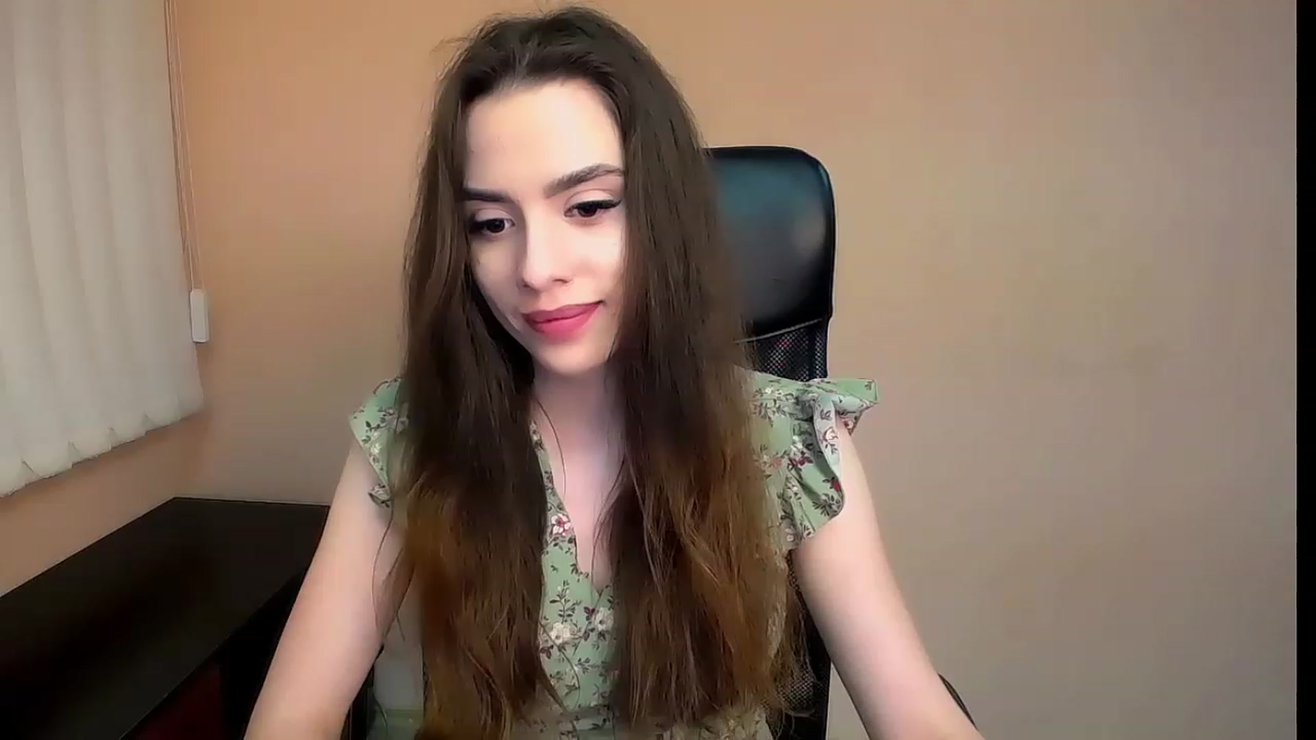 Gallery image thumbnail from Dark_eyed_'s myfreecams stream on, 07/03/2023, 18:31 image 15 of 20