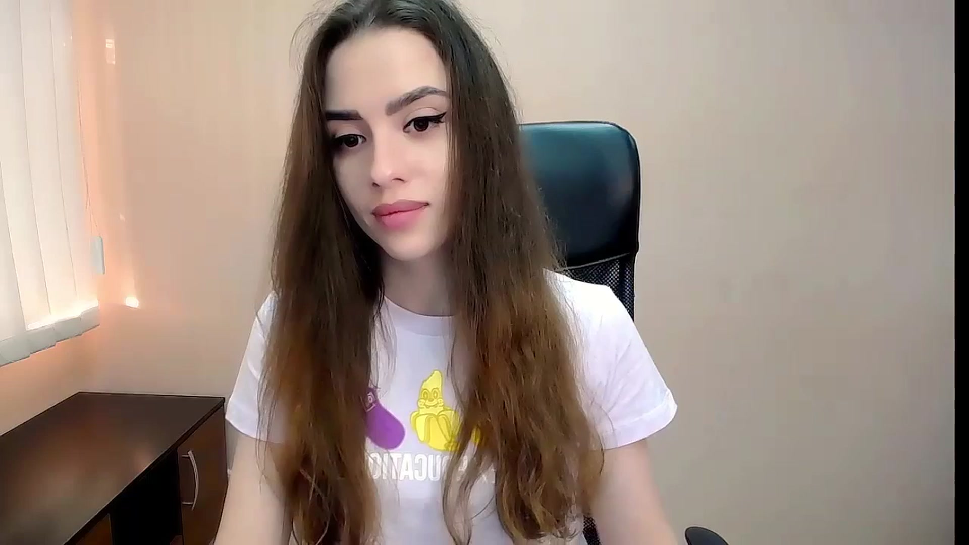 Gallery image thumbnail from Dark_eyed_'s myfreecams stream on, 07/09/2023, 17:21 image 3 of 20