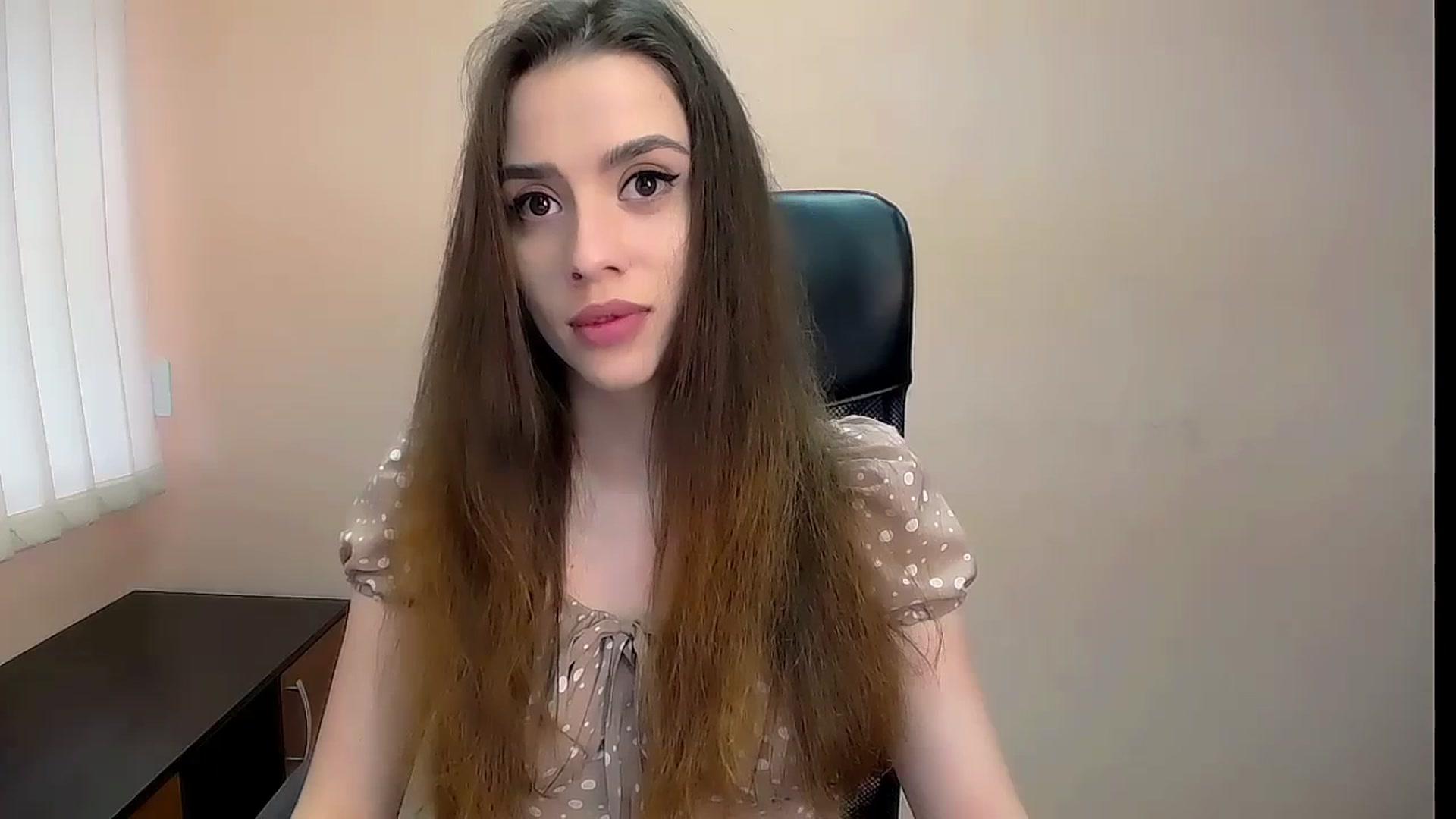 Gallery image thumbnail from Dark_eyed_'s myfreecams stream on, 07/13/2023, 12:19 image 10 of 20