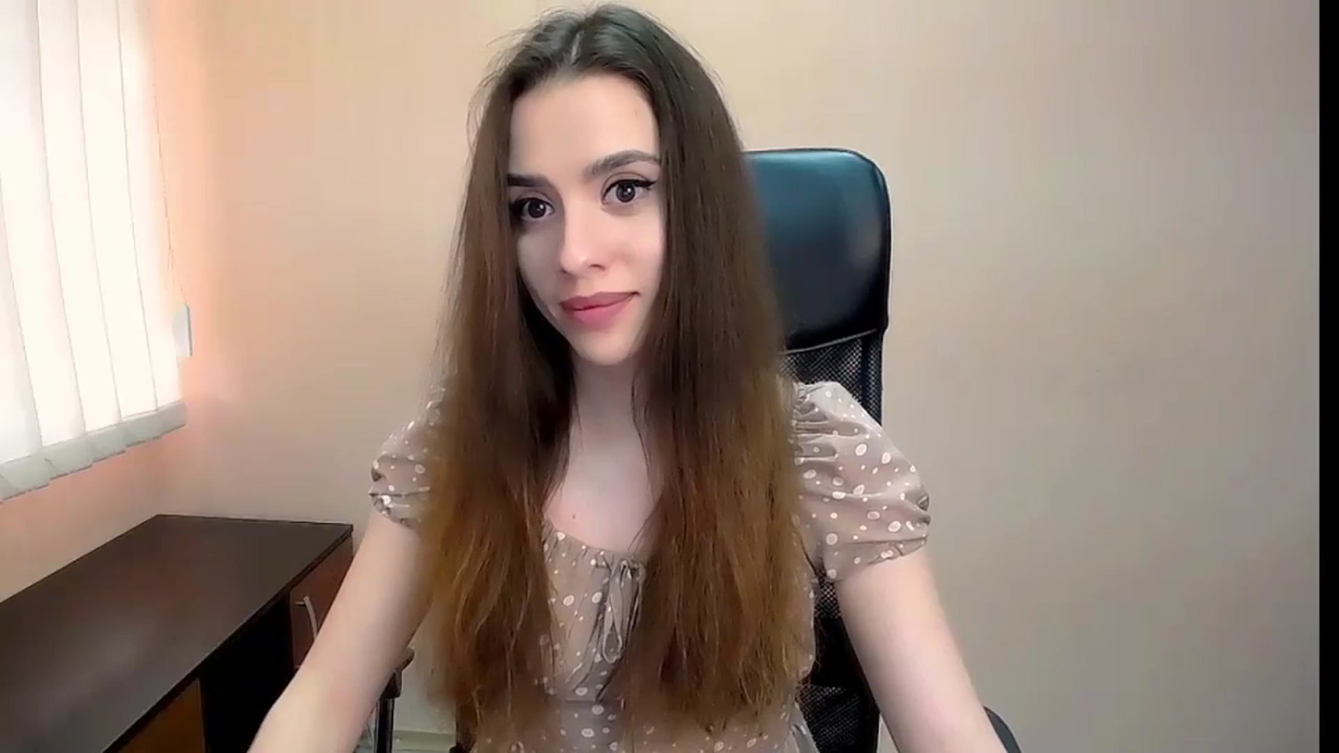 Gallery image thumbnail from Dark_eyed_'s myfreecams stream on, 07/13/2023, 15:57 image 8 of 20