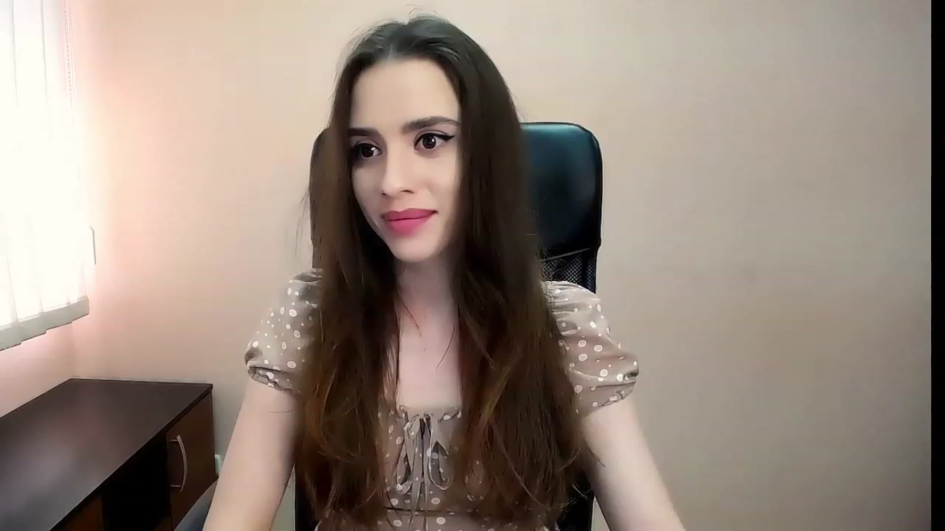 Gallery image thumbnail from Dark_eyed_'s myfreecams stream on, 07/17/2023, 14:06 image 13 of 20