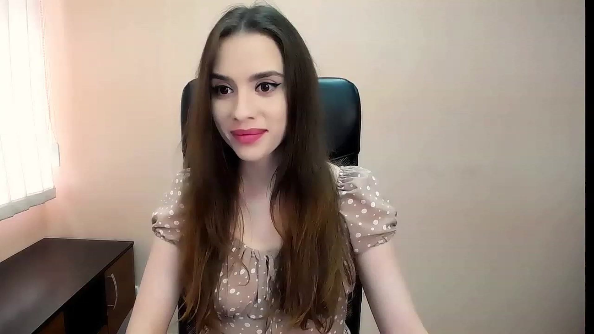 Gallery image thumbnail from Dark_eyed_'s myfreecams stream on, 07/17/2023, 15:45 image 8 of 20