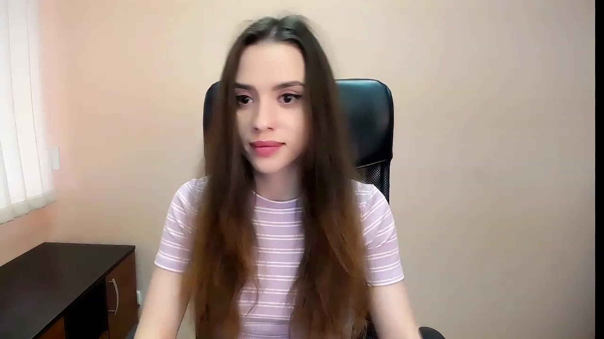 Gallery image thumbnail from Dark_eyed_'s myfreecams stream on, 07/18/2023, 12:41 image 10 of 20