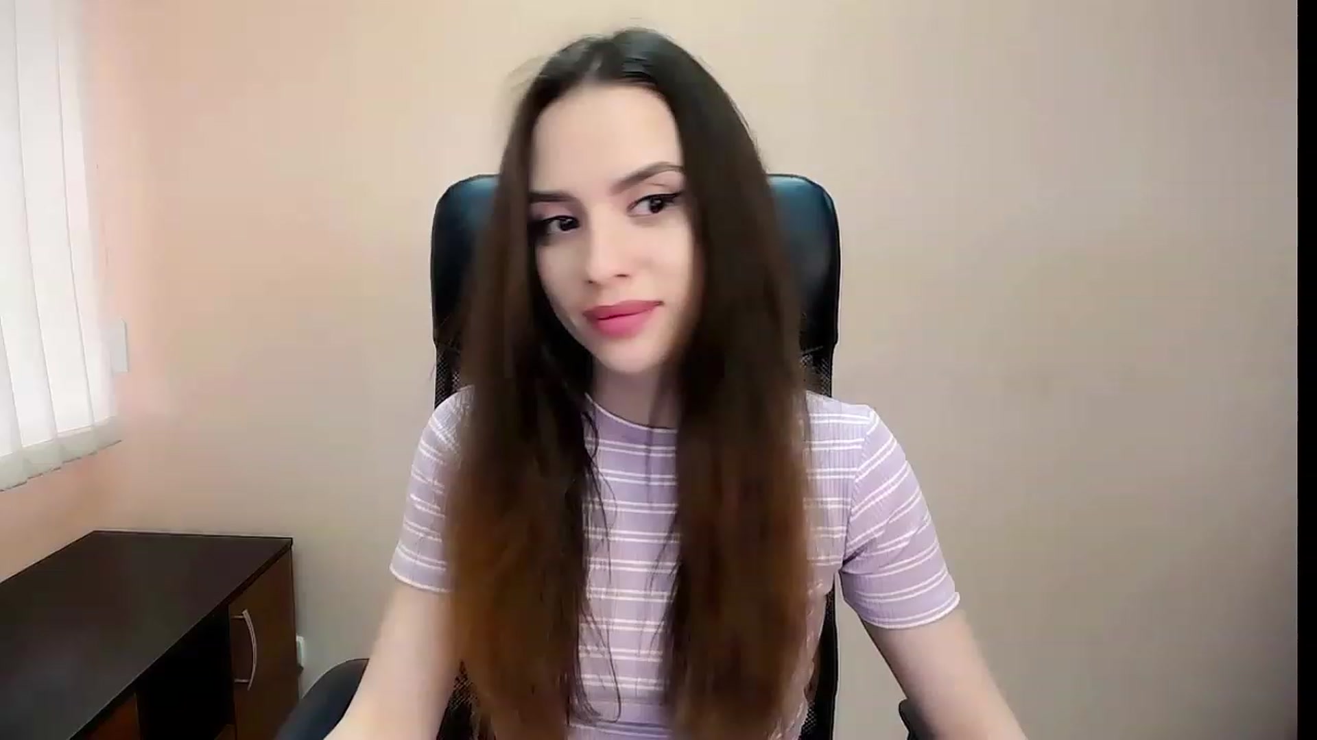Gallery image thumbnail from Dark_eyed_'s myfreecams stream on, 07/18/2023, 14:24 image 2 of 20