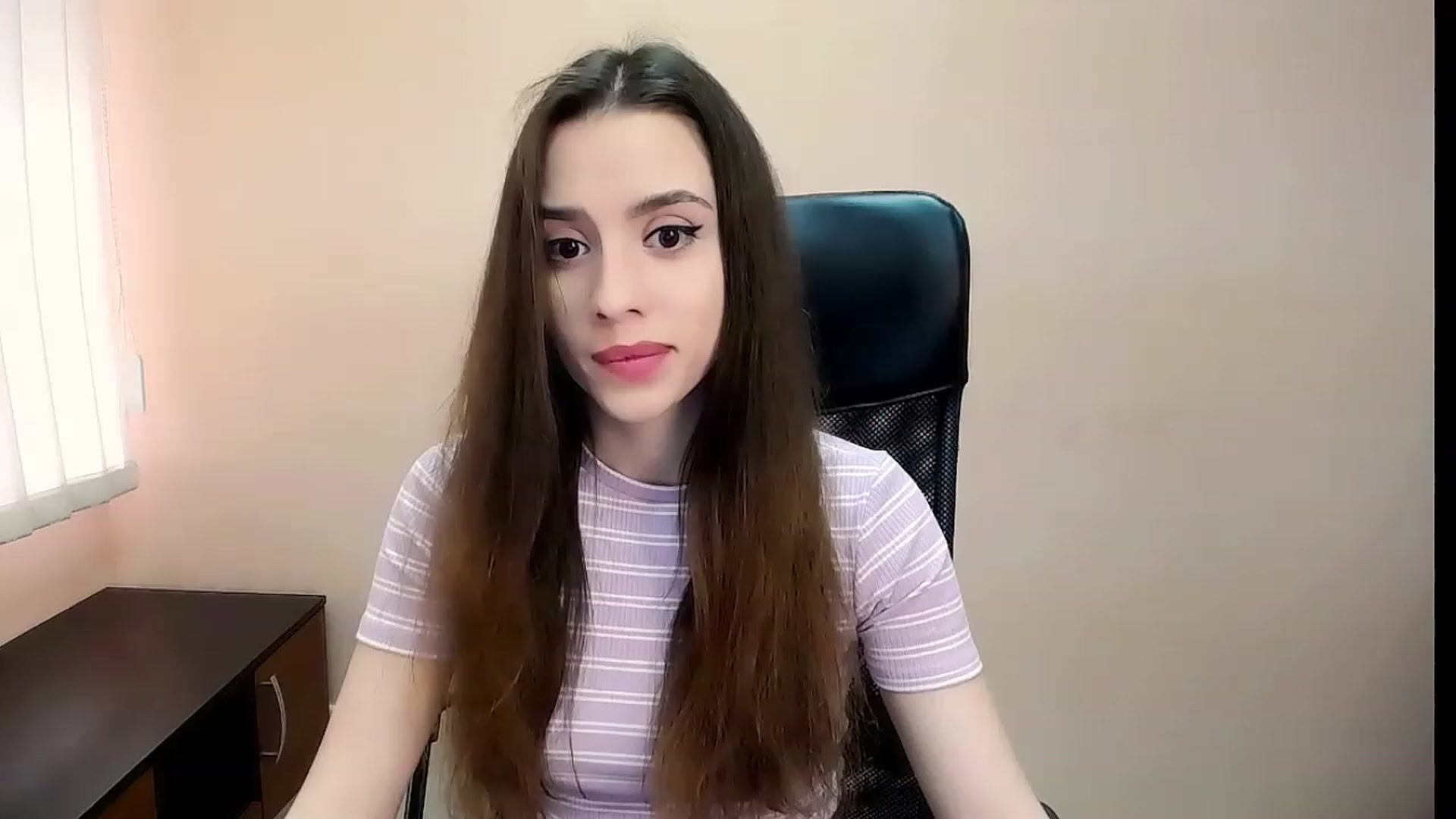Gallery image thumbnail from Dark_eyed_'s myfreecams stream on, 07/18/2023, 14:24 image 15 of 20