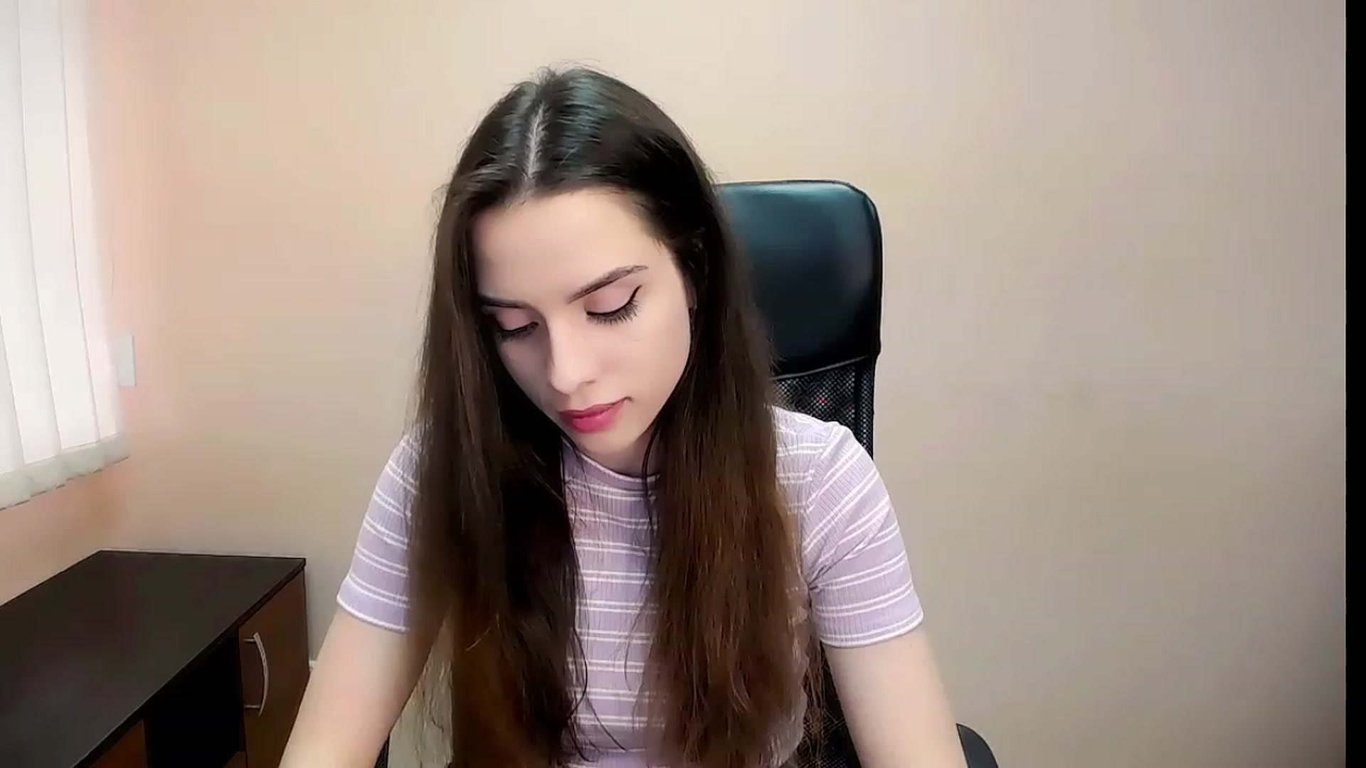 Gallery image thumbnail from Dark_eyed_'s myfreecams stream on, 07/18/2023, 14:24 image 18 of 20
