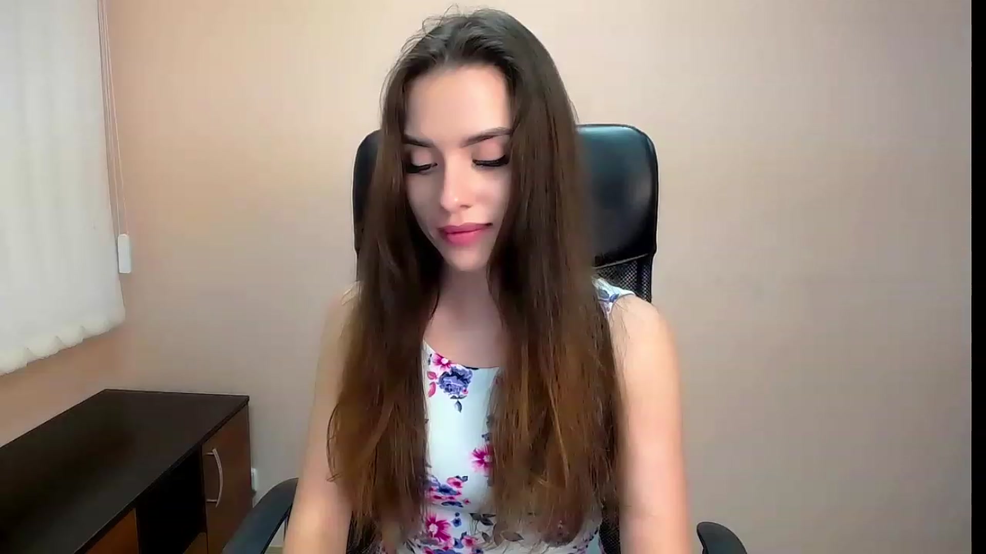 Gallery image thumbnail from Dark_eyed_'s myfreecams stream on, 08/06/2023, 17:38 image 20 of 20