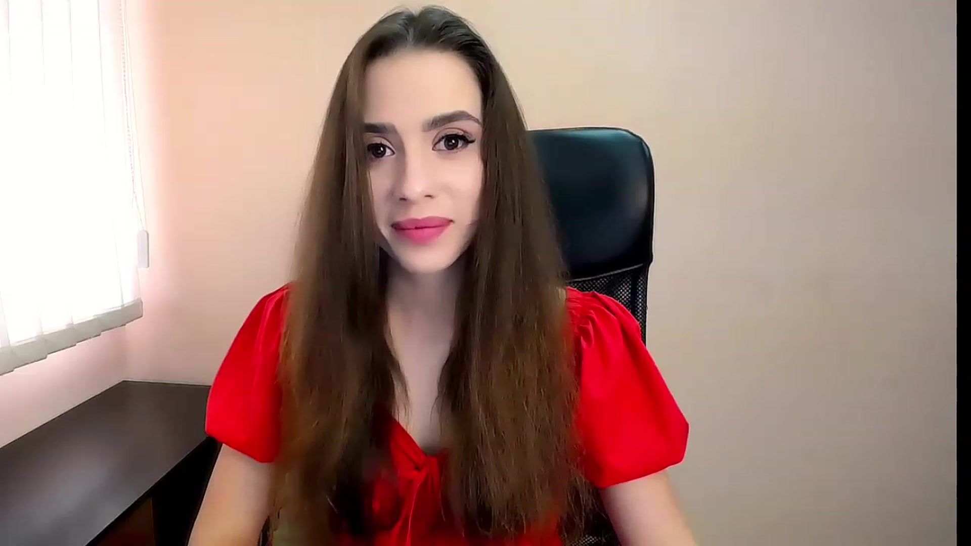 Gallery image thumbnail from Dark_eyed_'s myfreecams stream on, 08/12/2023, 13:17 image 9 of 20