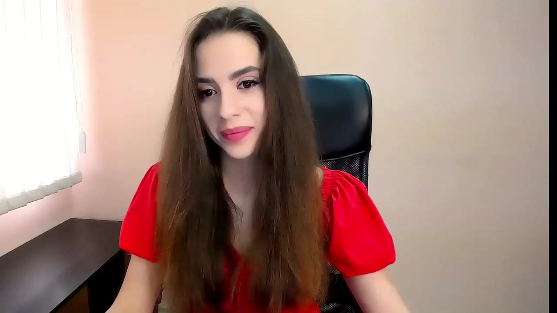 Gallery image thumbnail from Dark_eyed_'s myfreecams stream on, 08/12/2023, 13:17 image 1 of 20