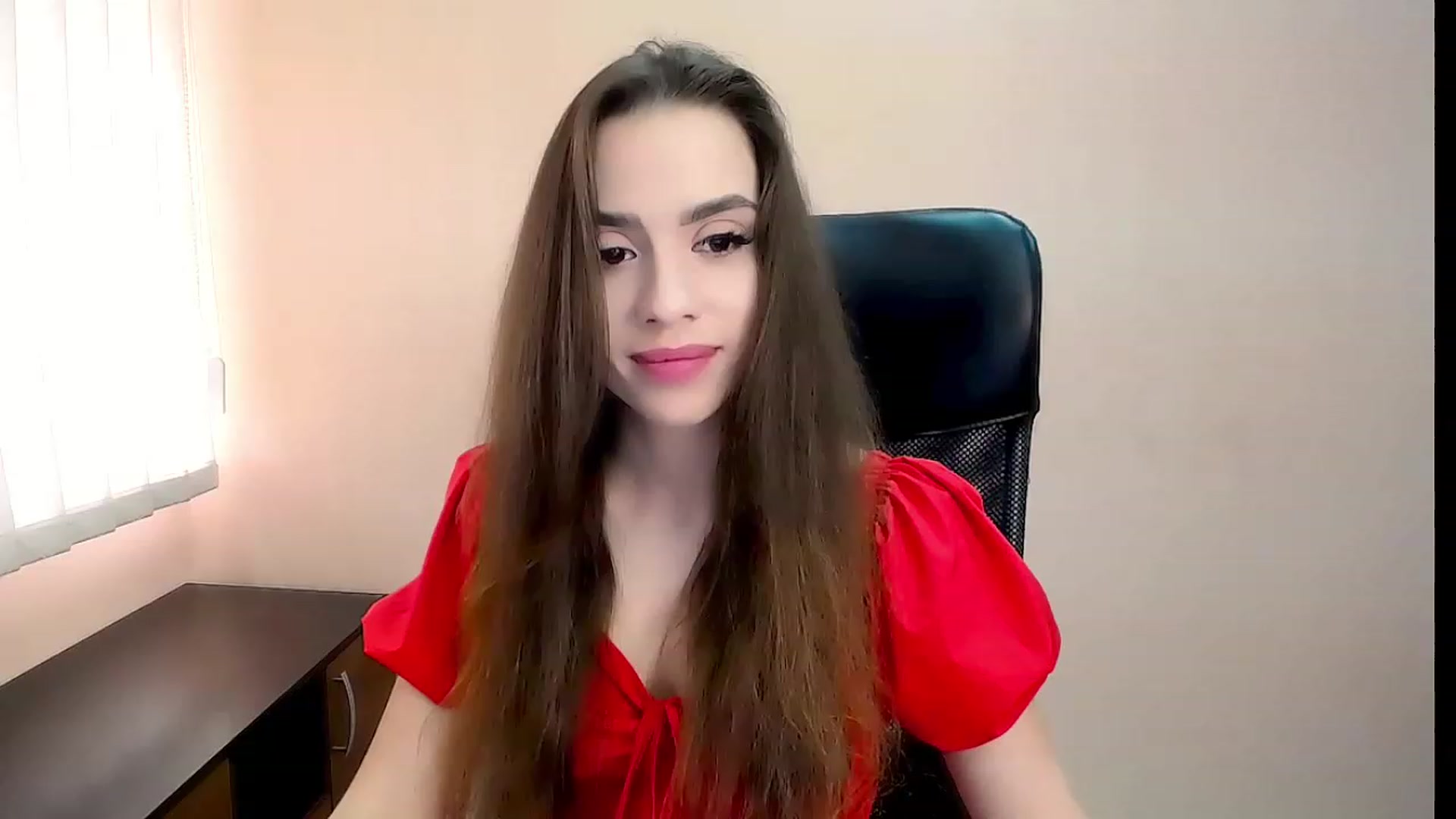 Gallery image thumbnail from Dark_eyed_'s myfreecams stream on, 08/12/2023, 15:17 image 18 of 20