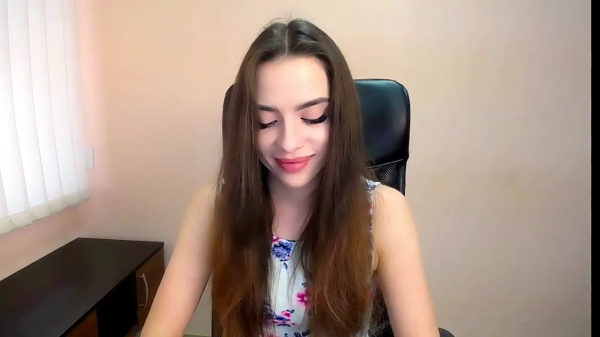 Gallery image thumbnail from Dark_eyed_'s myfreecams stream on, 08/14/2023, 11:02 image 17 of 20