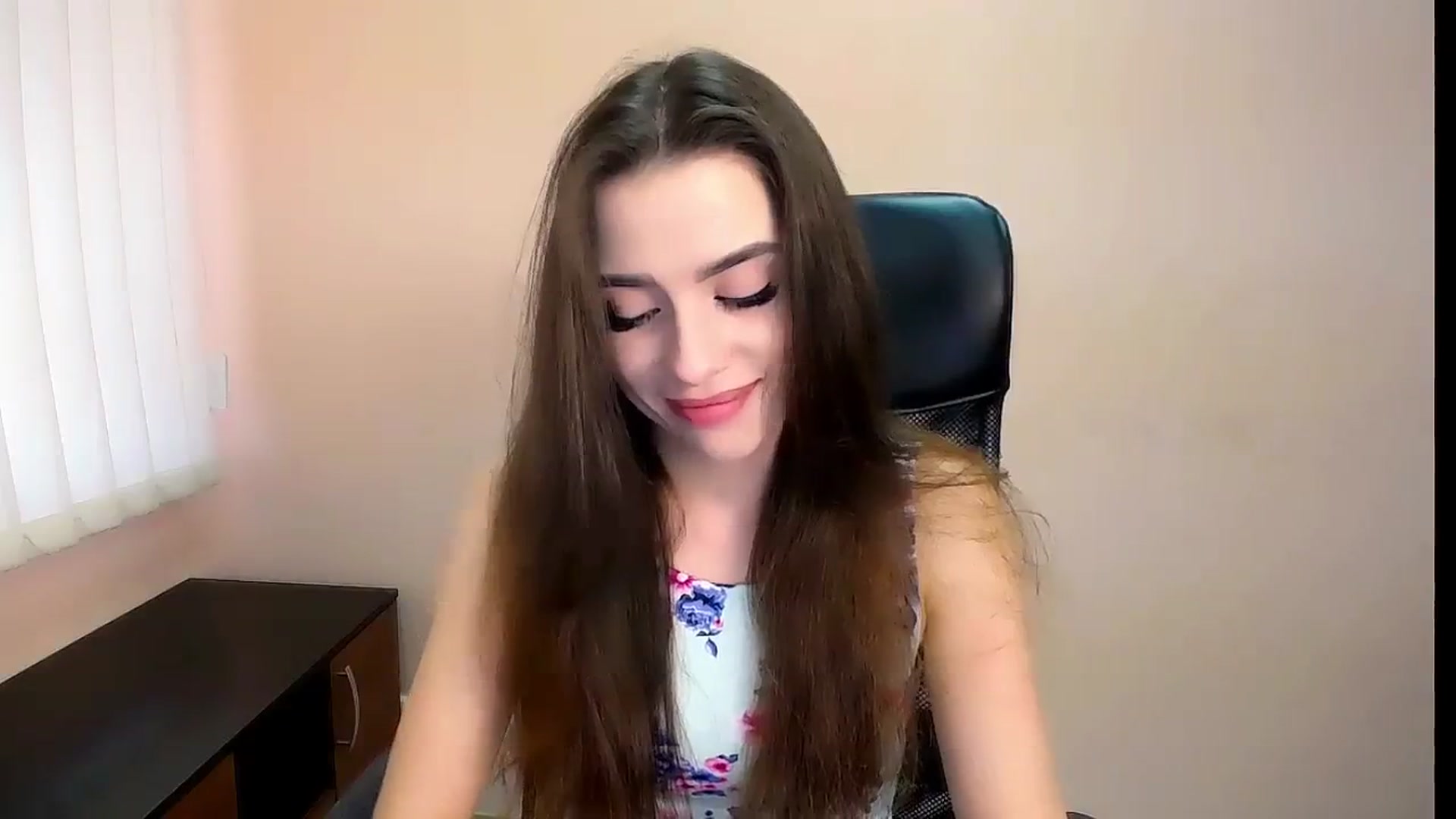Gallery image thumbnail from Dark_eyed_'s myfreecams stream on, 08/14/2023, 11:02 image 11 of 20