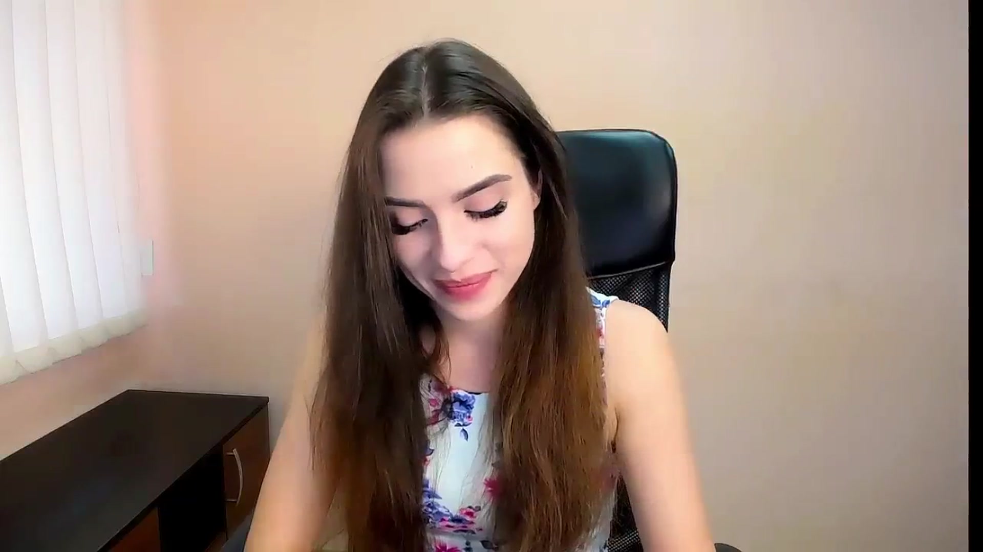 Gallery image thumbnail from Dark_eyed_'s myfreecams stream on, 08/14/2023, 11:02 image 7 of 20
