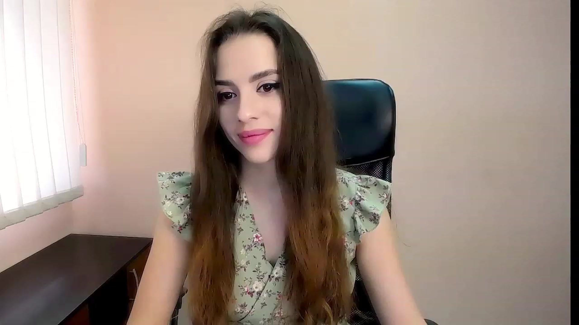 Gallery image thumbnail from Dark_eyed_'s myfreecams stream on, 08/16/2023, 12:11 image 18 of 20