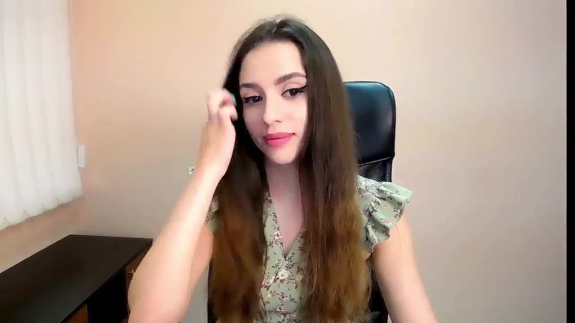 Gallery image thumbnail from Dark_eyed_'s myfreecams stream on, 08/16/2023, 17:09 image 6 of 20