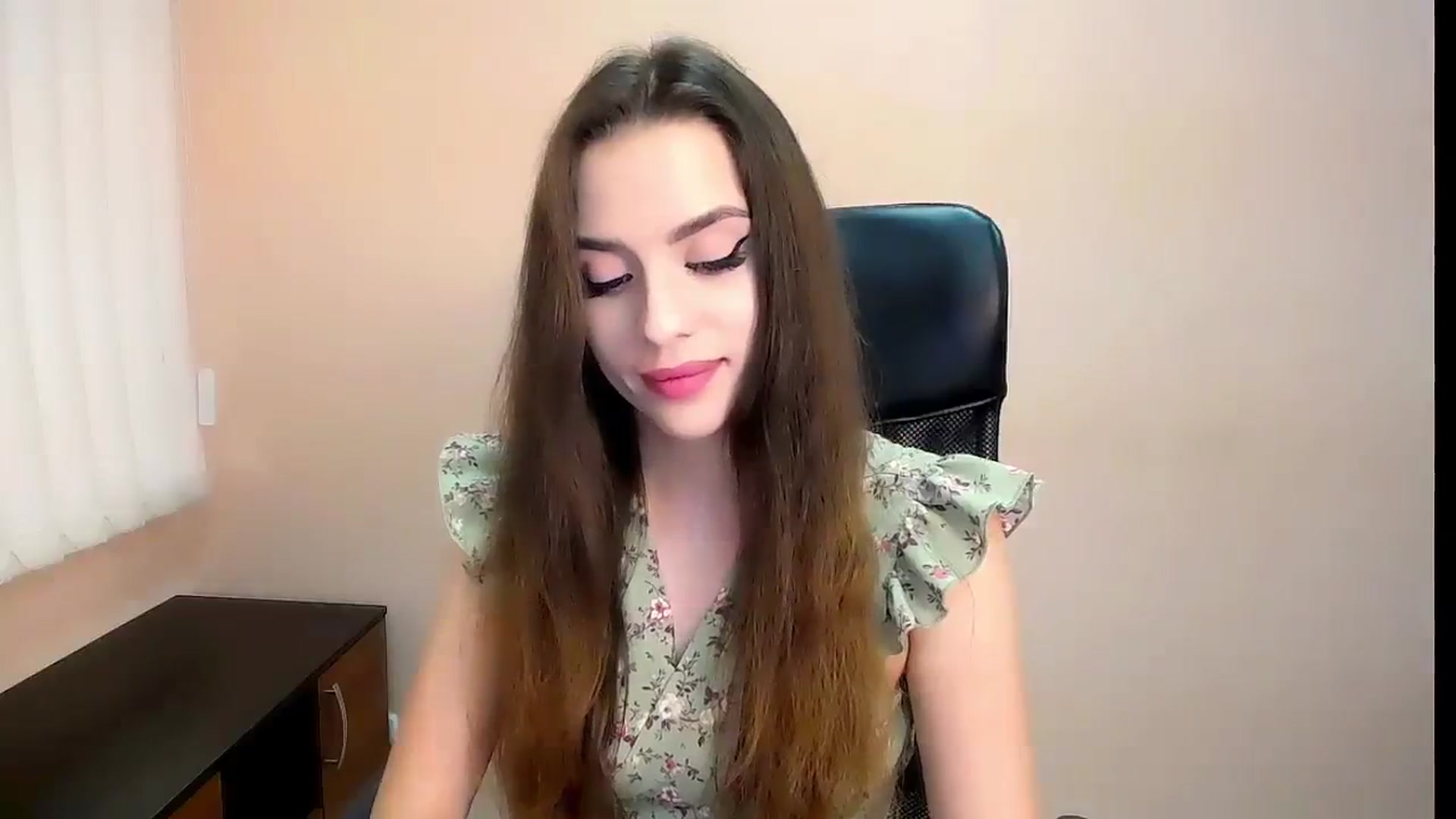 Gallery image thumbnail from Dark_eyed_'s myfreecams stream on, 08/16/2023, 17:09 image 5 of 20