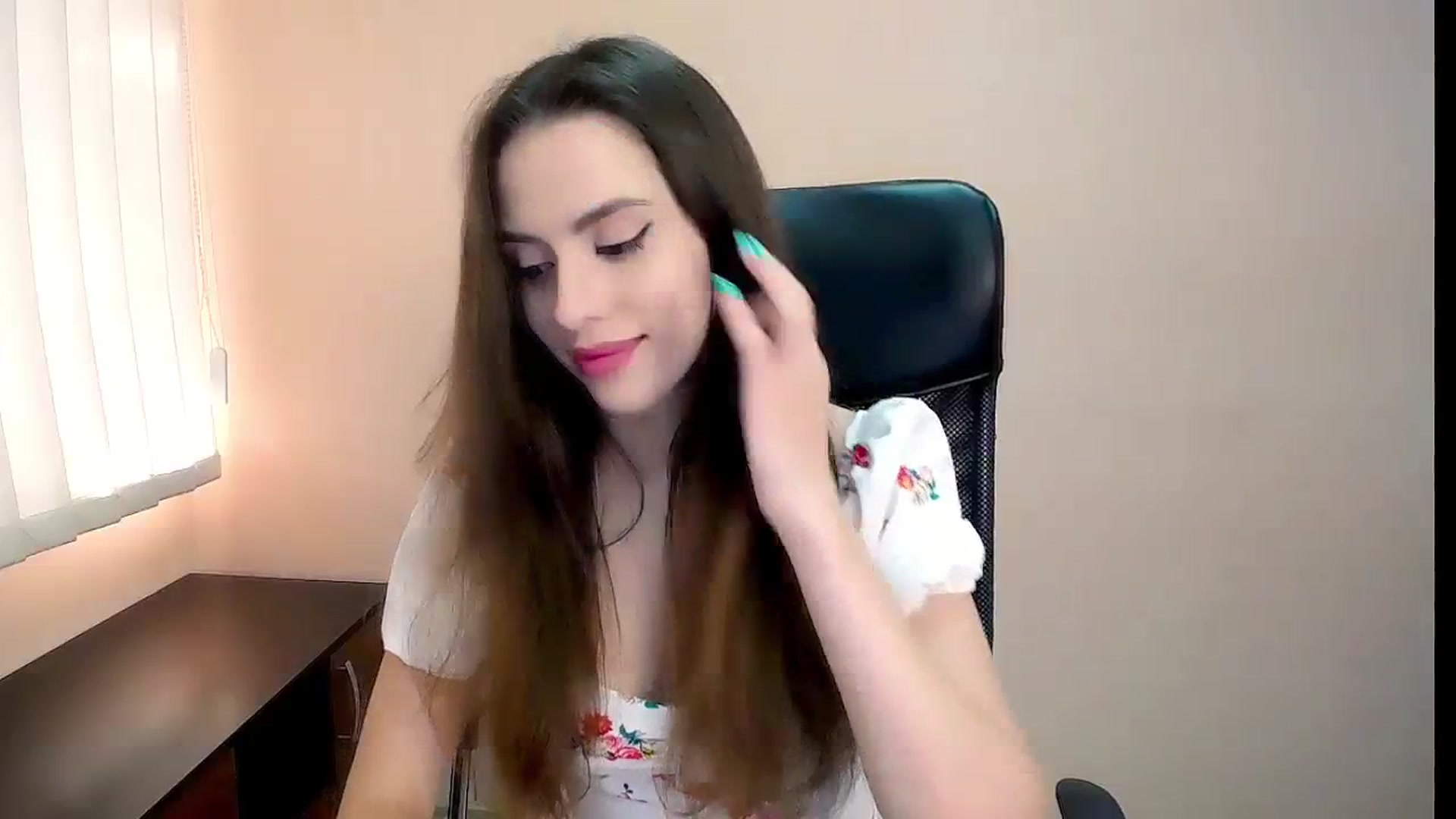 Gallery image thumbnail from Dark_eyed_'s myfreecams stream on, 08/17/2023, 16:12 image 10 of 20