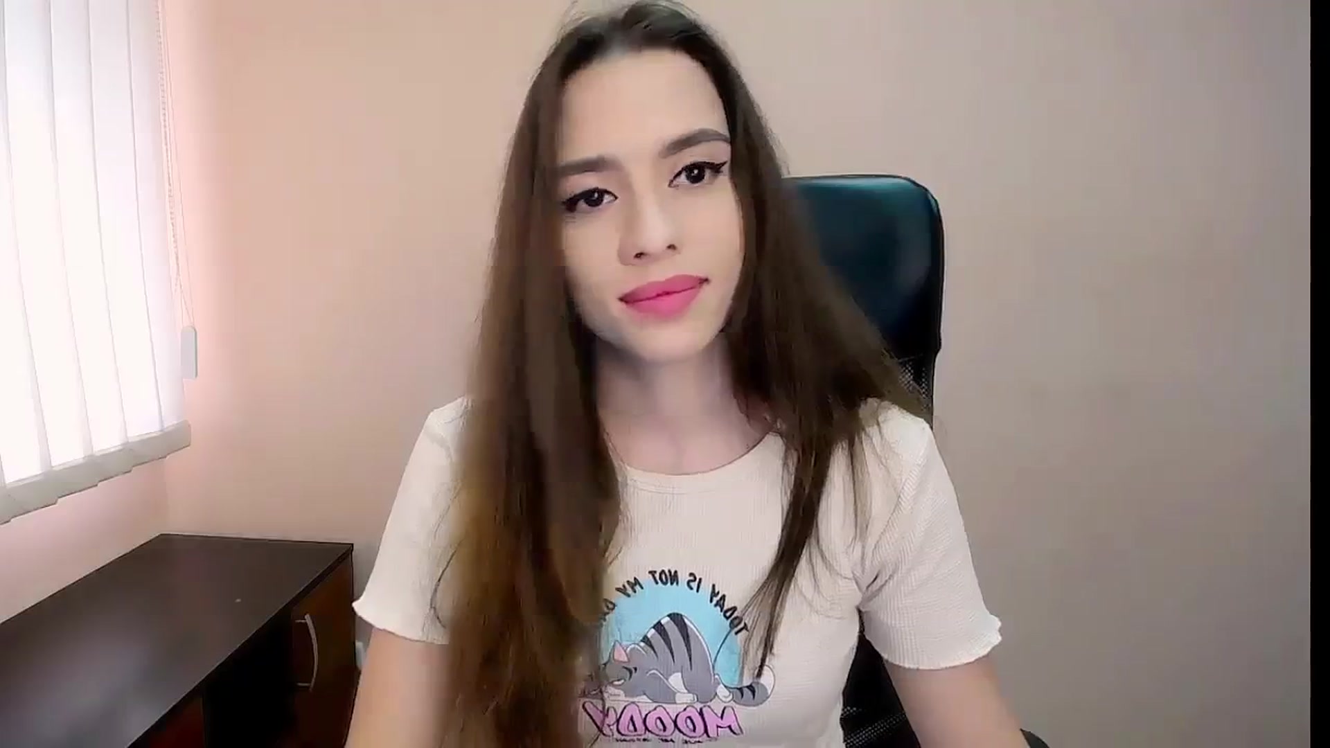 Gallery image thumbnail from Dark_eyed_'s myfreecams stream on, 08/21/2023, 13:04 image 2 of 20