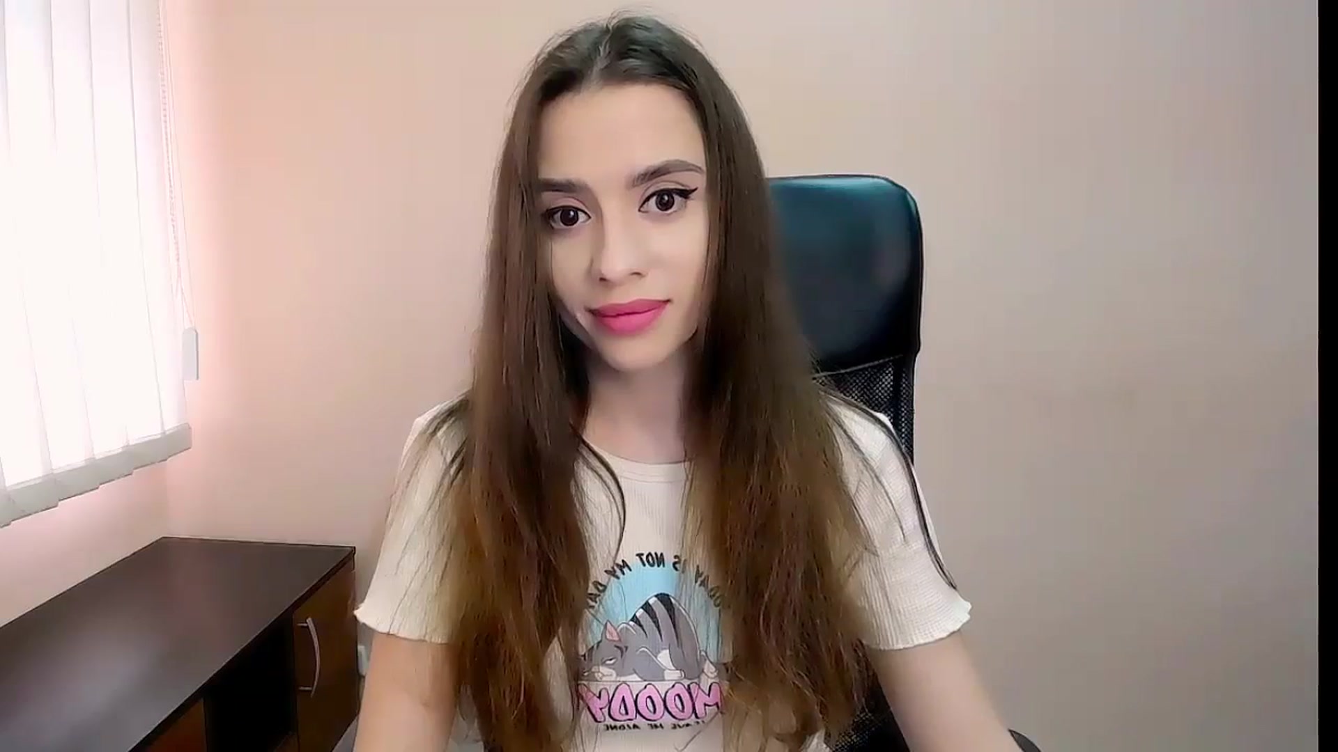 Gallery image thumbnail from Dark_eyed_'s myfreecams stream on, 08/21/2023, 13:04 image 18 of 20