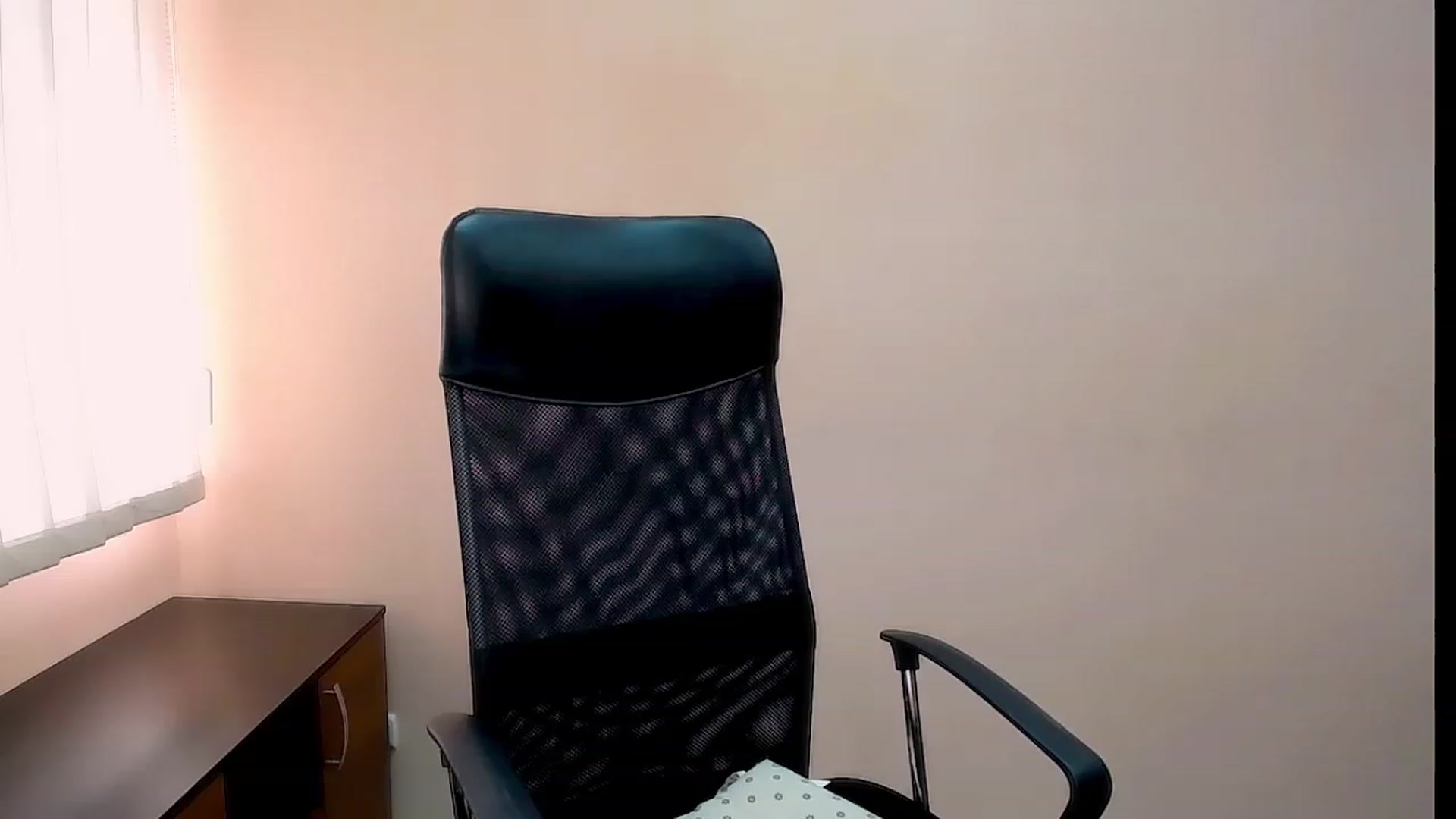 Gallery image thumbnail from Dark_eyed_'s myfreecams stream on, 08/26/2023, 14:48 image 4 of 20