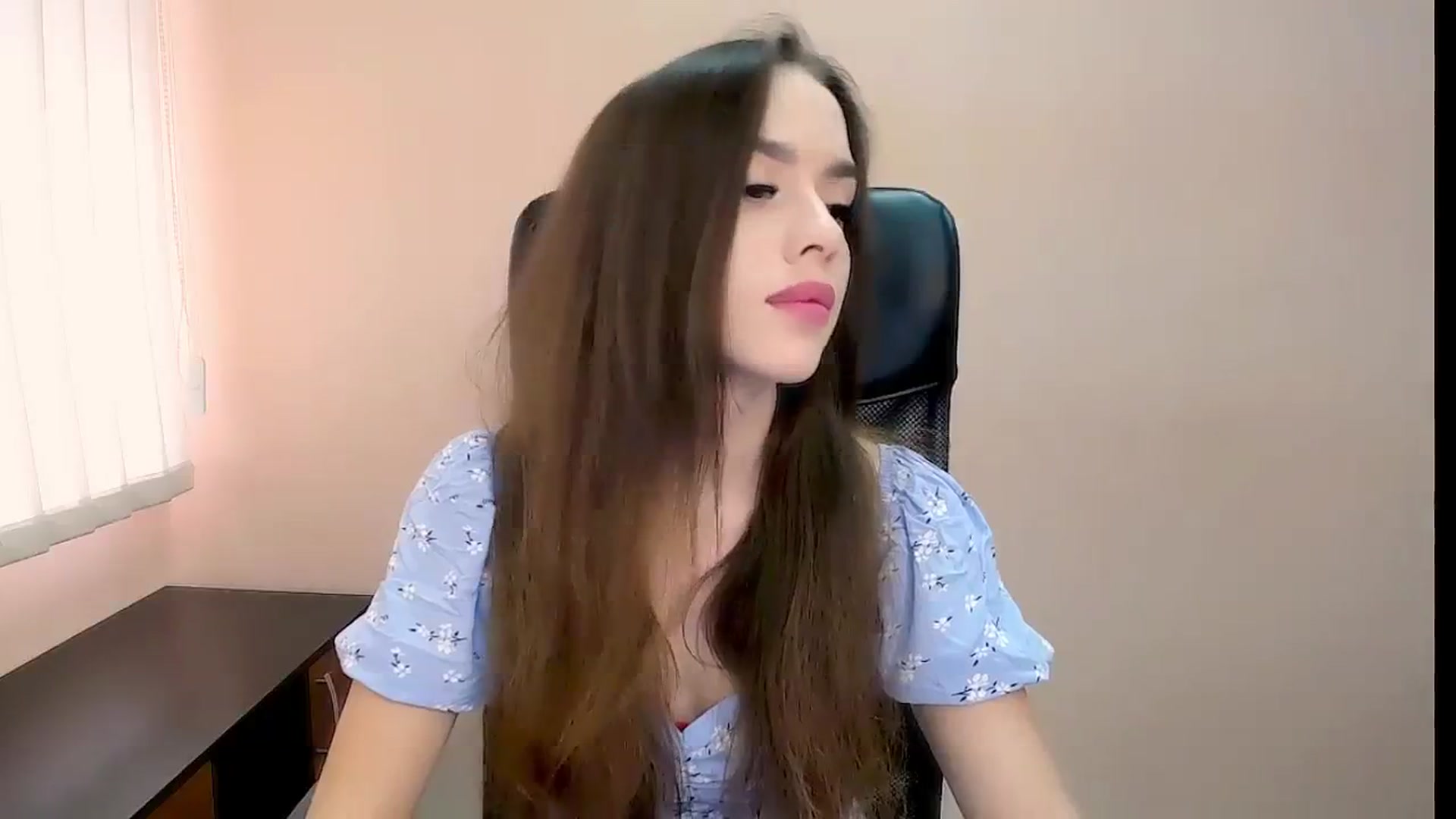Gallery image thumbnail from Dark_eyed_'s myfreecams stream on, 08/29/2023, 13:39 image 11 of 20
