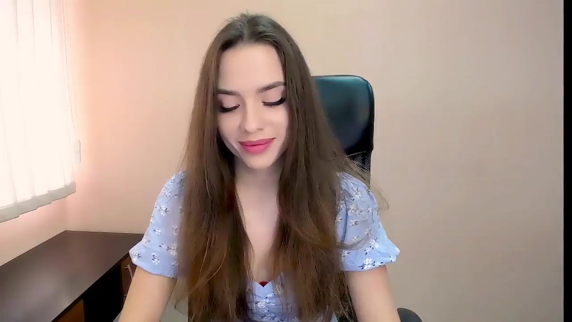 Gallery image thumbnail from Dark_eyed_'s myfreecams stream on, 08/29/2023, 13:39 image 16 of 20