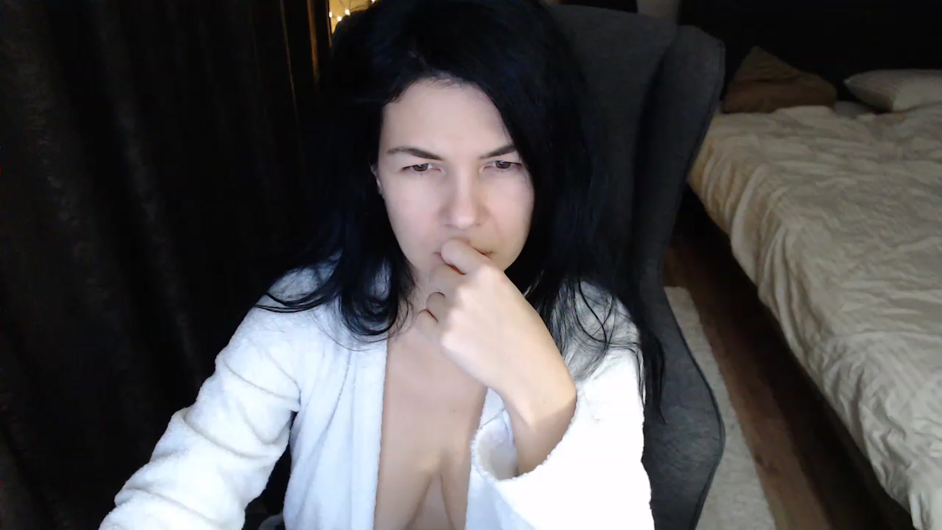 Gallery image thumbnail from Darkella's myfreecams stream on, 12/02/2022, 02:03 image 19 of 20