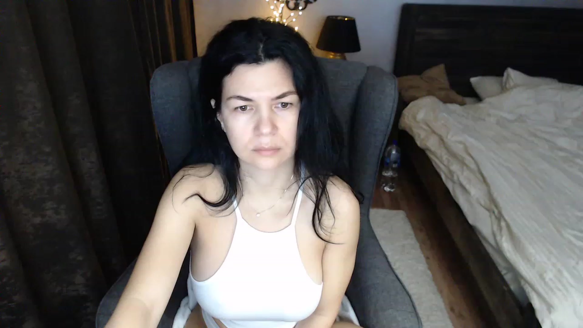 Gallery image thumbnail from Darkella's myfreecams stream on, 12/02/2022, 23:51 image 6 of 20