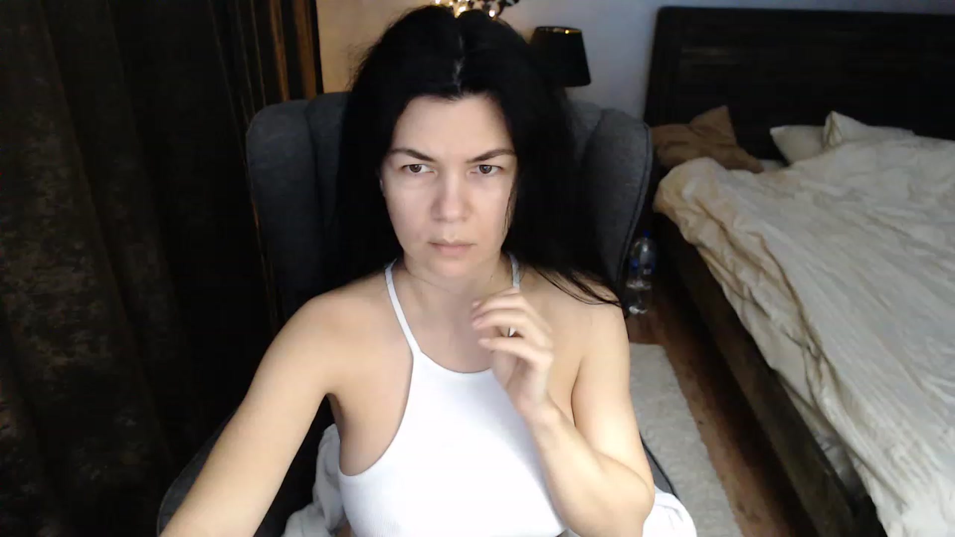 Gallery image thumbnail from Darkella's myfreecams stream on, 12/02/2022, 23:51 image 1 of 20