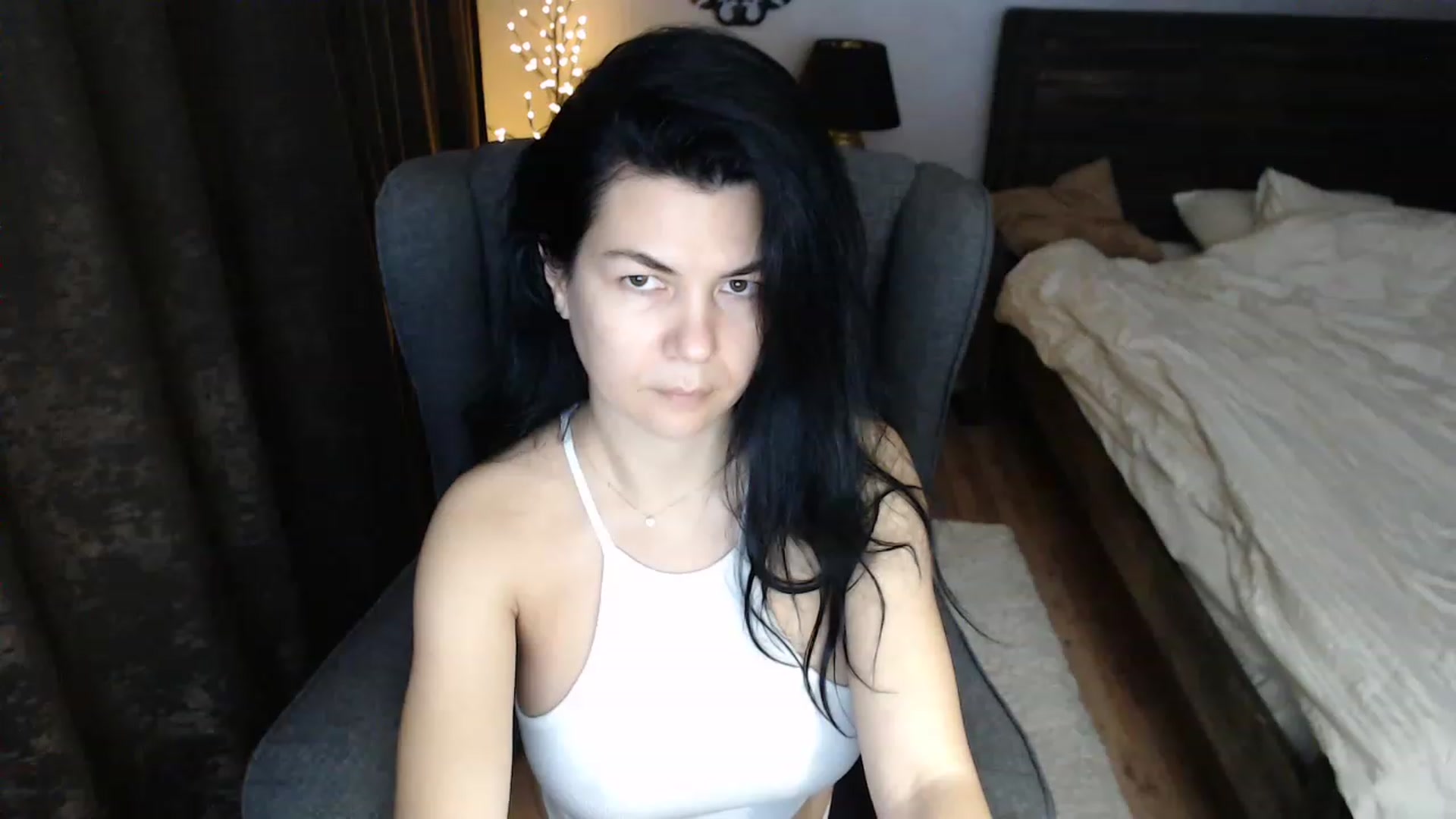 Gallery image thumbnail from Darkella's myfreecams stream on, 12/02/2022, 23:51 image 8 of 20