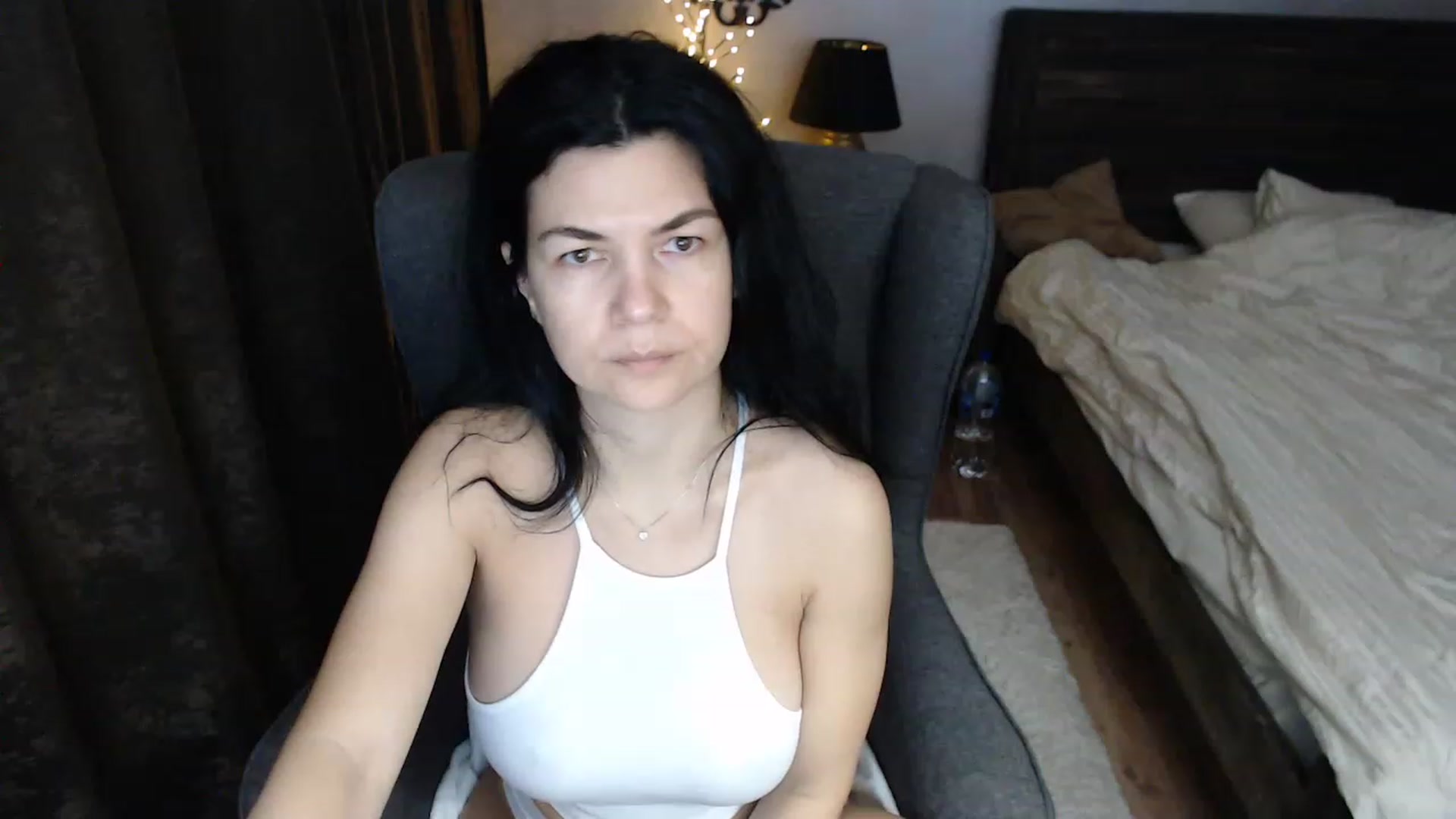 Gallery image thumbnail from Darkella's myfreecams stream on, 12/02/2022, 23:51 image 5 of 20