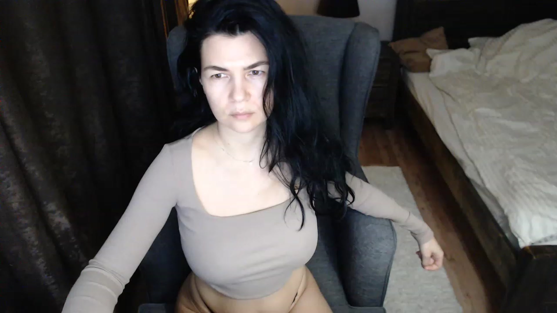 Gallery image thumbnail from Darkella's myfreecams stream on, 12/04/2022, 01:29 image 7 of 20
