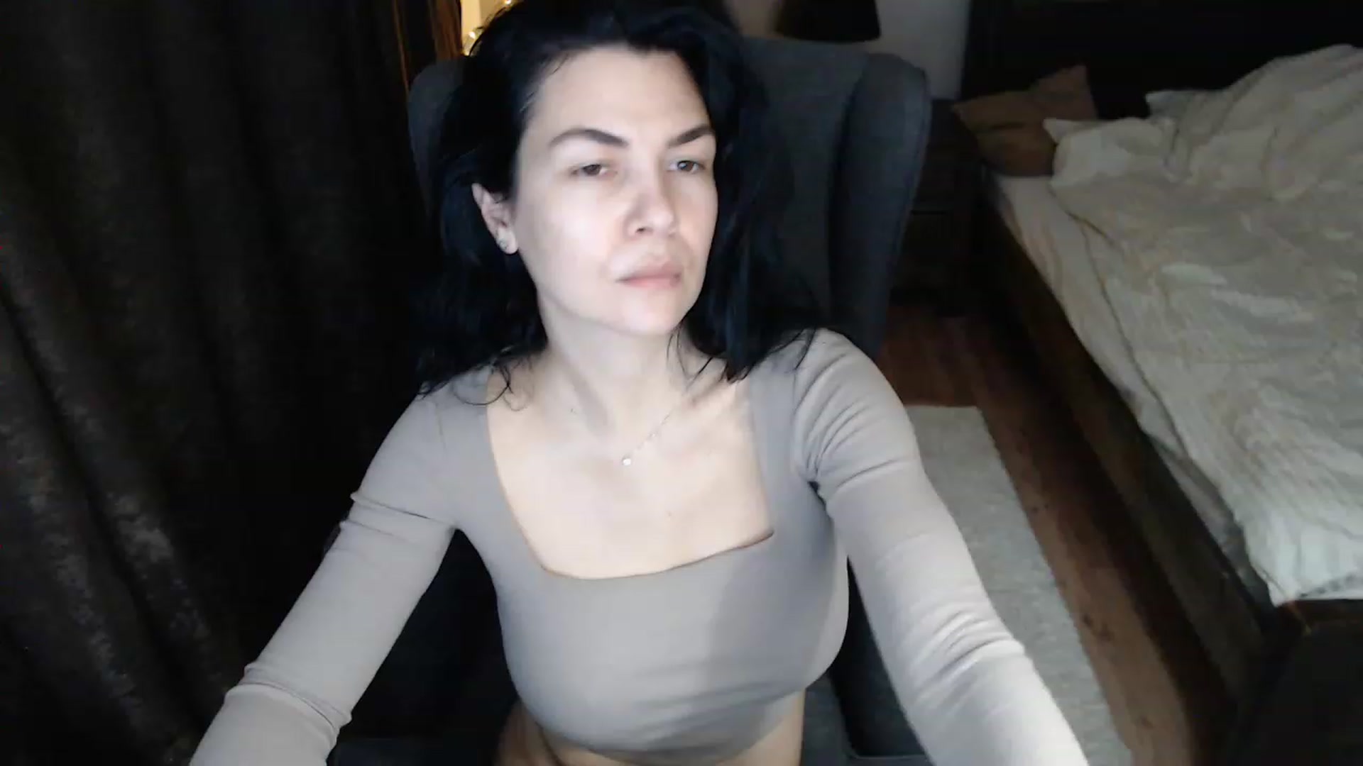 Gallery image thumbnail from Darkella's myfreecams stream on, 12/04/2022, 01:29 image 12 of 20