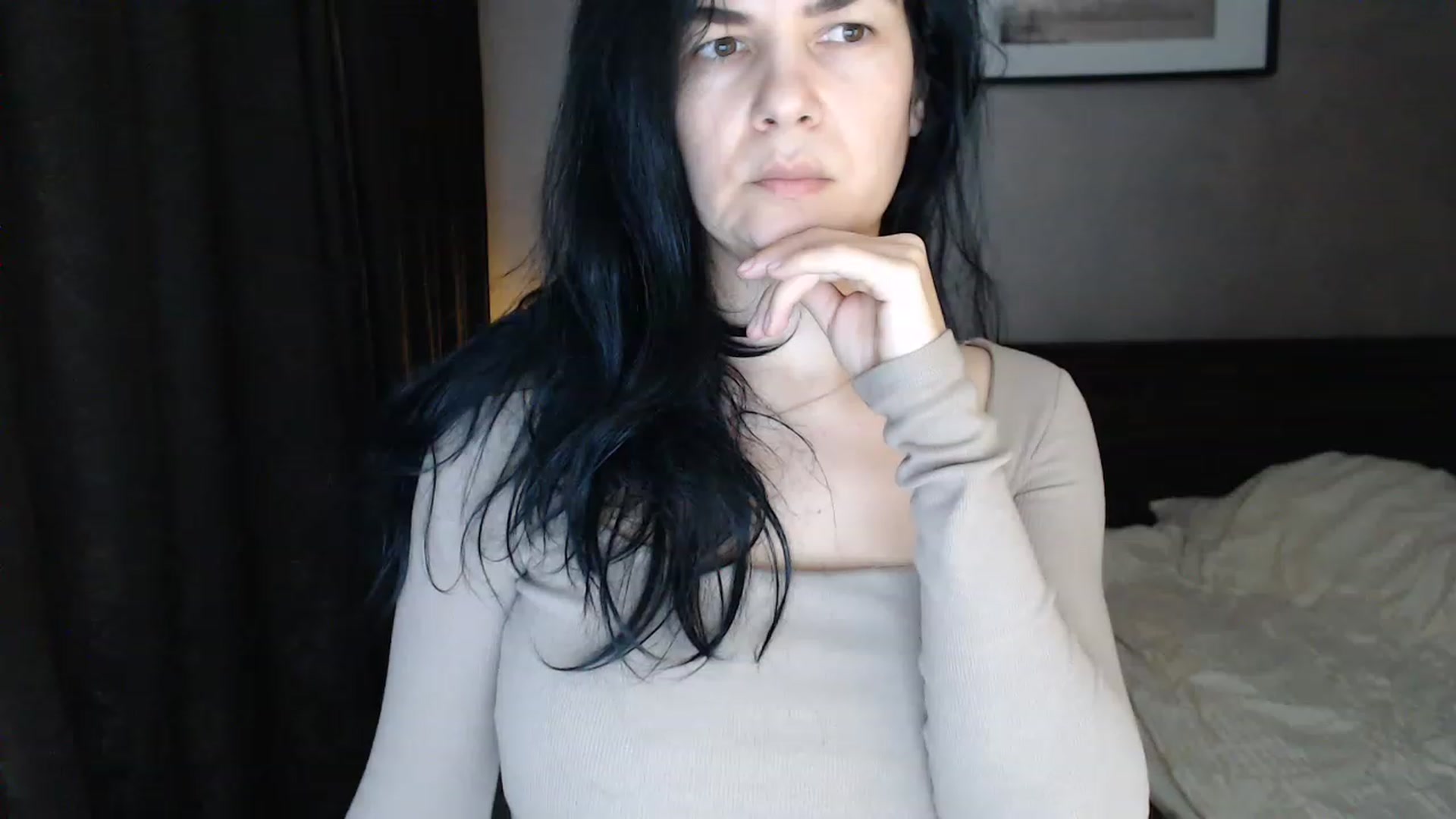 Gallery image thumbnail from Darkella's myfreecams stream on, 12/04/2022, 03:13 image 20 of 20
