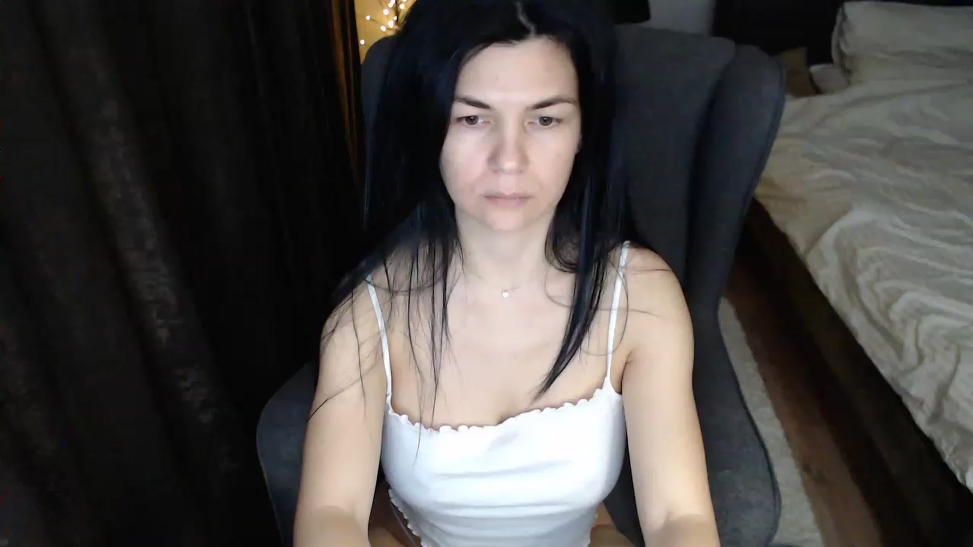 Gallery image thumbnail from Darkella's myfreecams stream on, 12/05/2022, 24:39 image 9 of 20