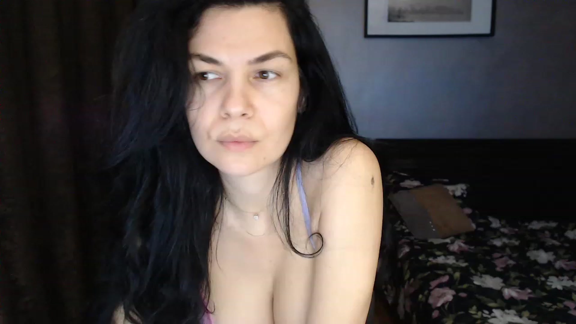Gallery image thumbnail from Darkella's myfreecams stream on, 12/10/2022, 01:04 image 16 of 20
