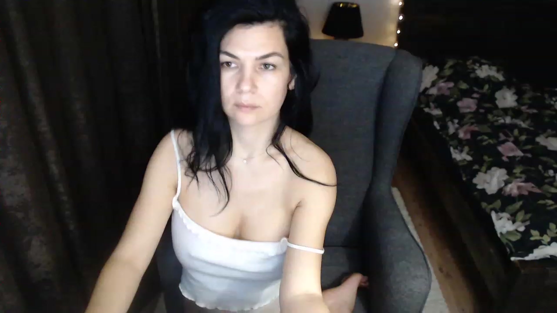 Gallery image thumbnail from Darkella's myfreecams stream on, 12/11/2022, 02:41 image 12 of 20