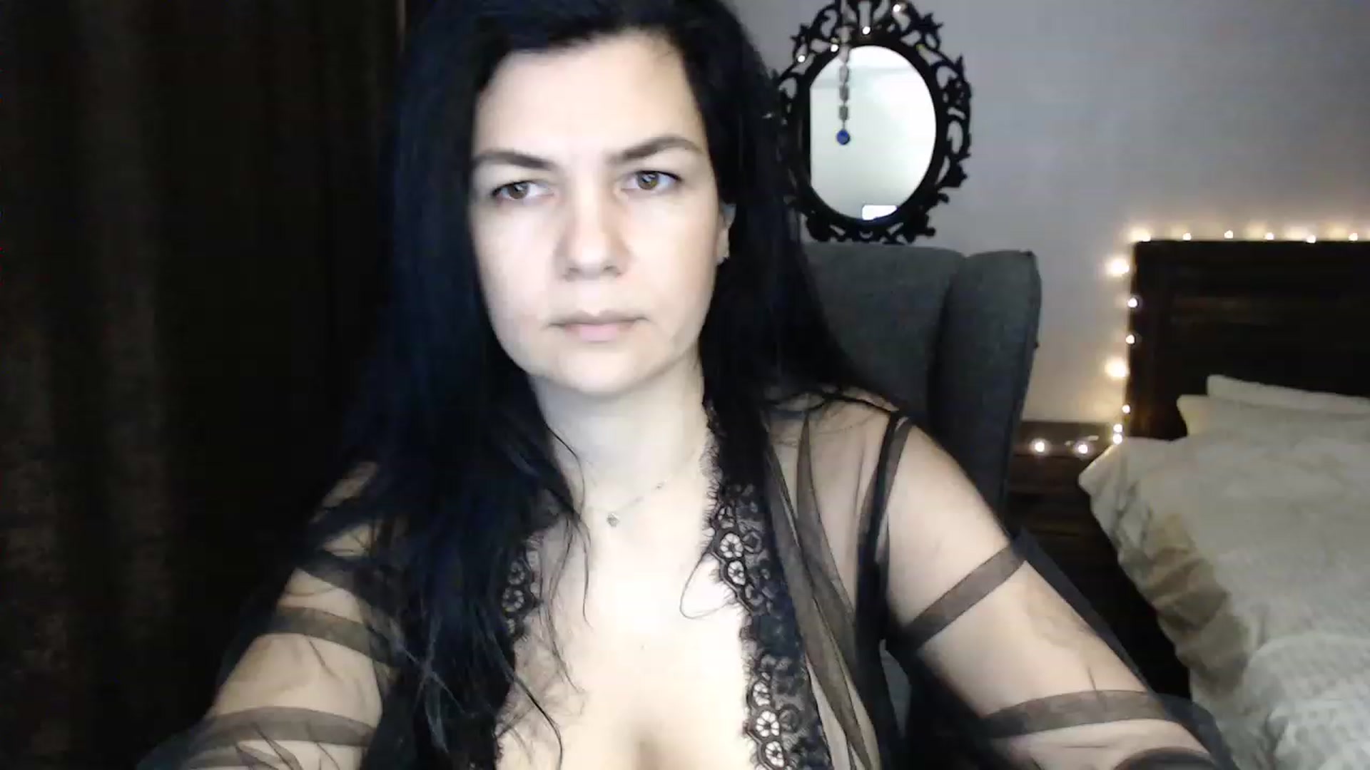 Gallery image thumbnail from Darkella's myfreecams stream on, 01/02/2023, 02:18 image 2 of 20