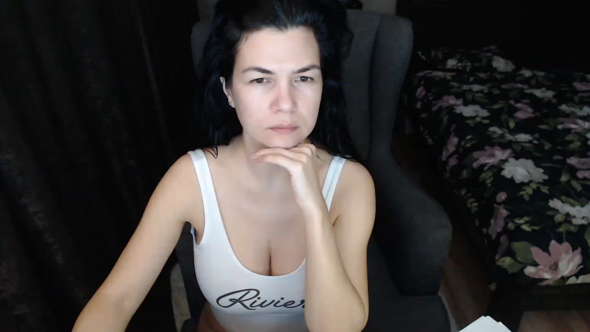 Gallery image thumbnail from Darkella's myfreecams stream on, 01/08/2023, 02:14 image 2 of 20